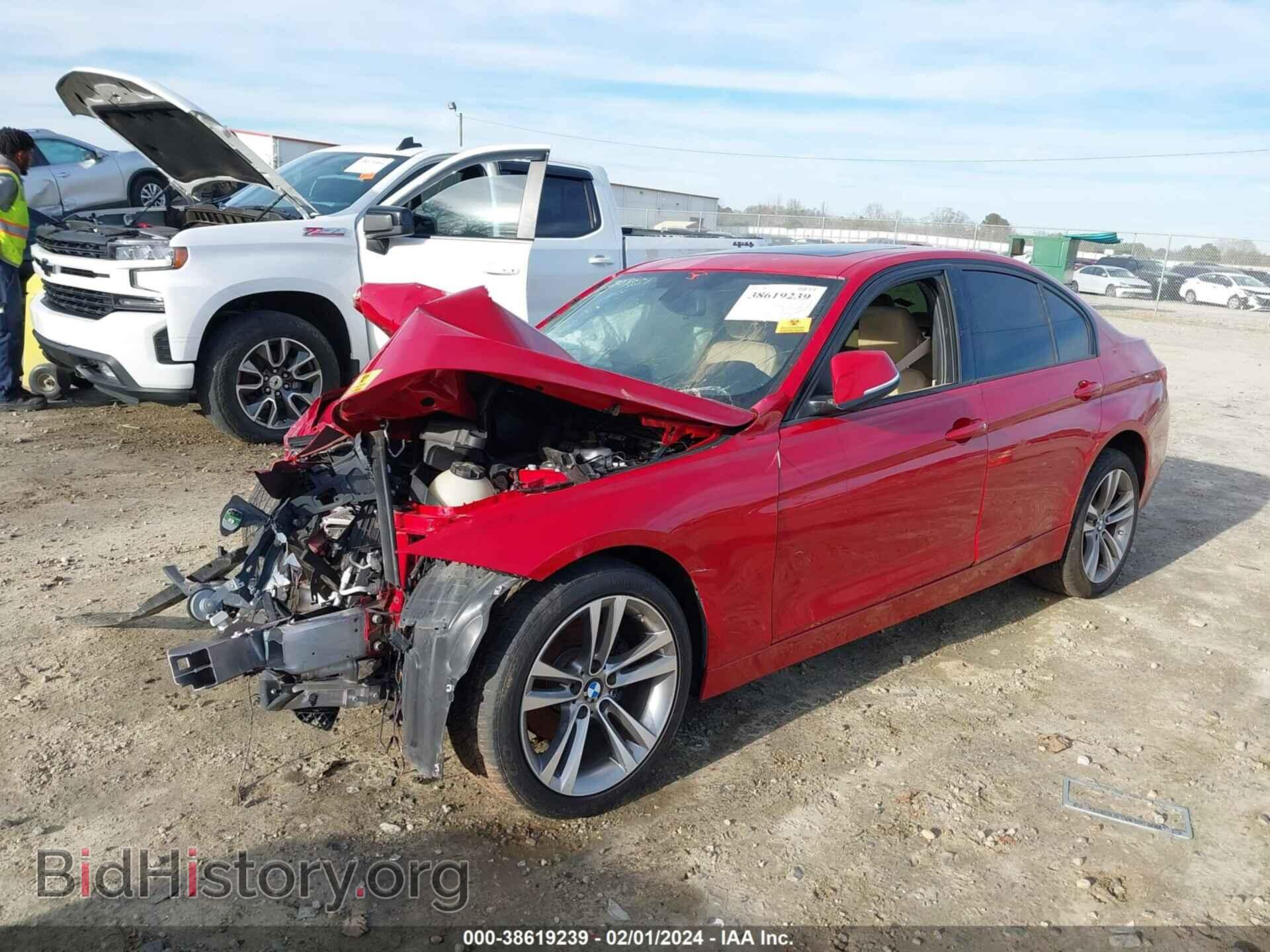 2016 BMW 328I - VIN: WBA8E9G55GNU27677 - Фото 2