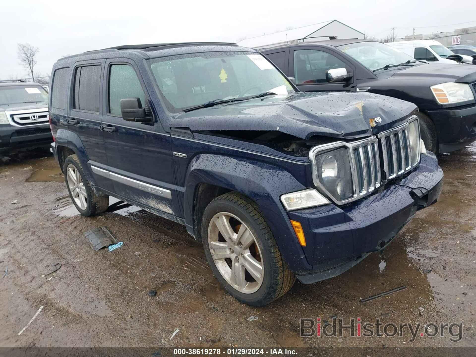 Фотография 1C4PJMFK6CW146738 - JEEP LIBERTY 2012