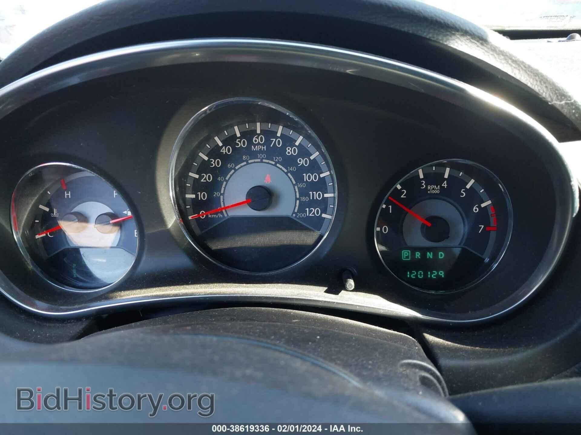2014 CHRYSLER 200 - VIN: 1C3CCBCG4EN193230 - Фото 7