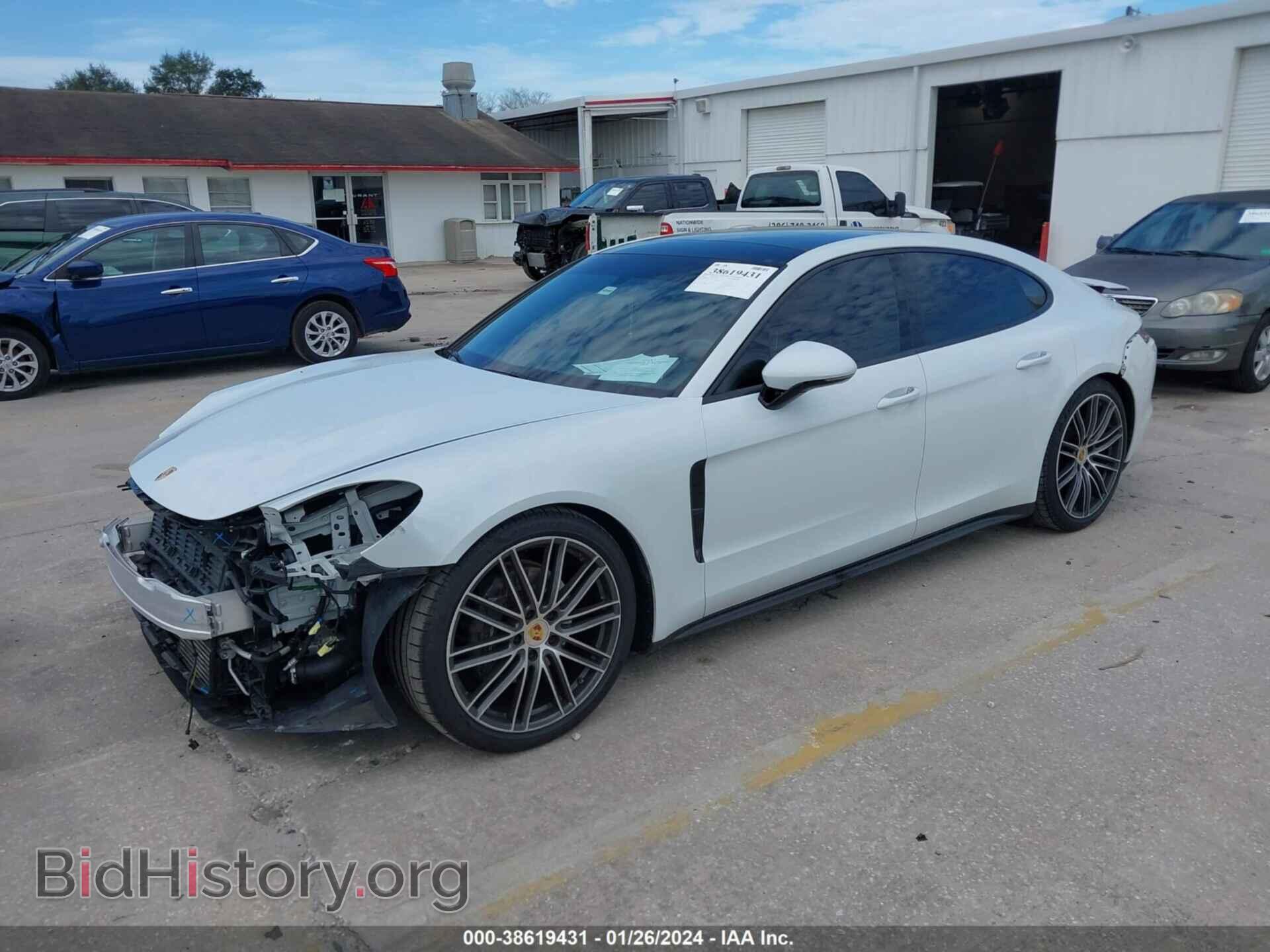 2017 PORSCHE PANAMERA - VIN: WP0AA2A78HL101936 - Фото 2