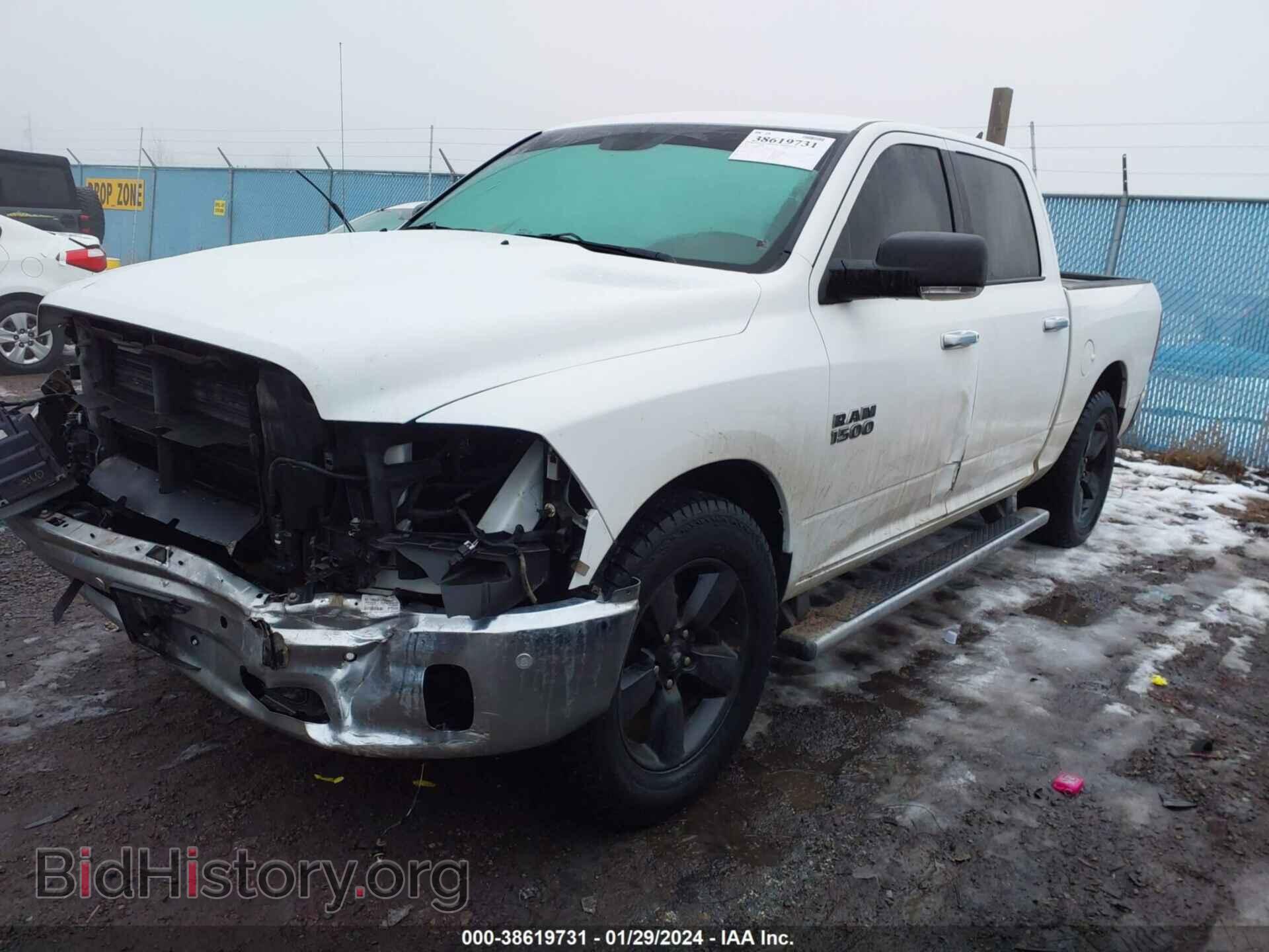 2015 RAM 1500 - VIN: 1C6RR7LG4FS726592 - Фото 2