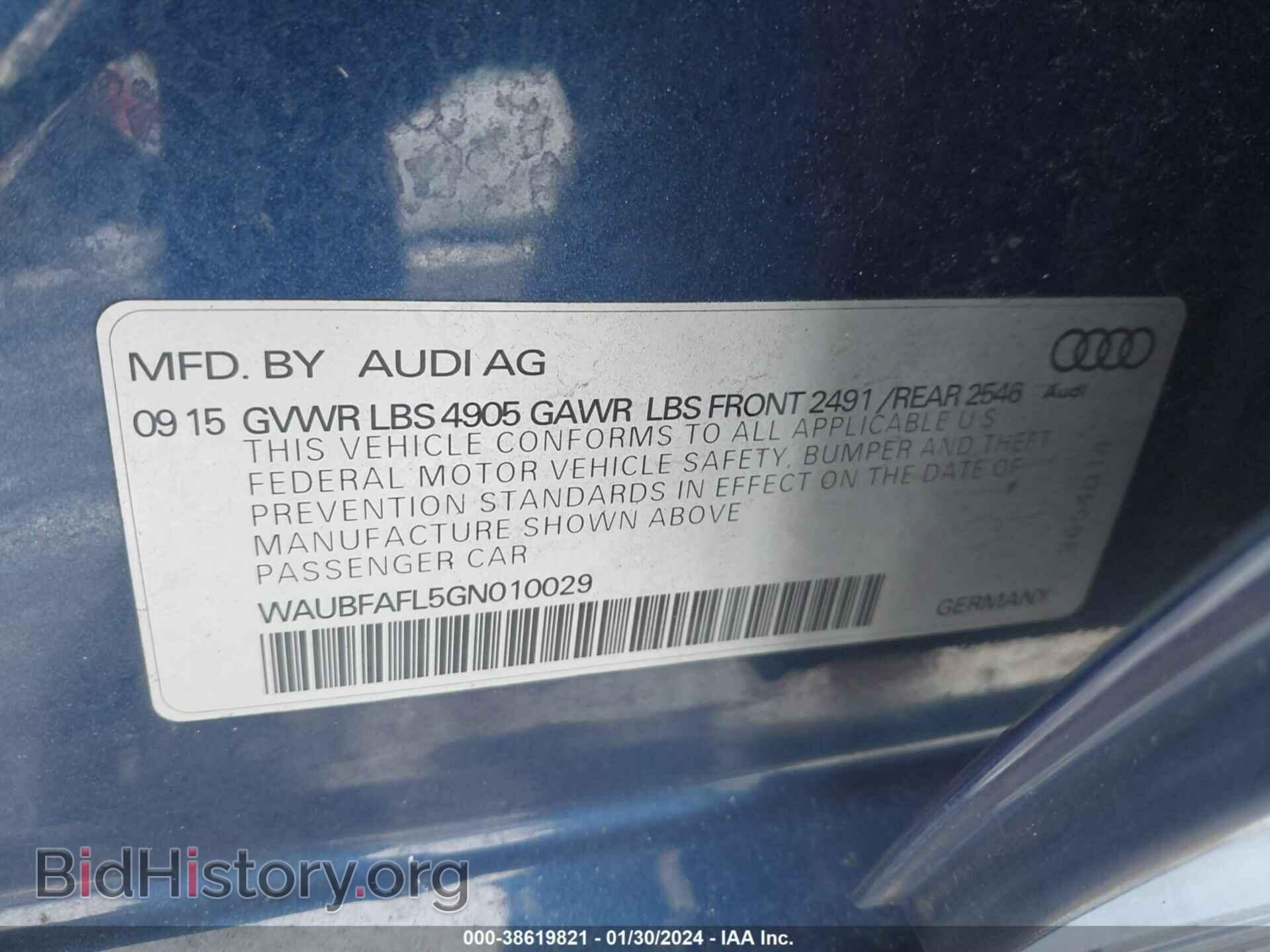 2016 AUDI A4 - VIN: WAUBFAFL5GN010029 - Фото 9