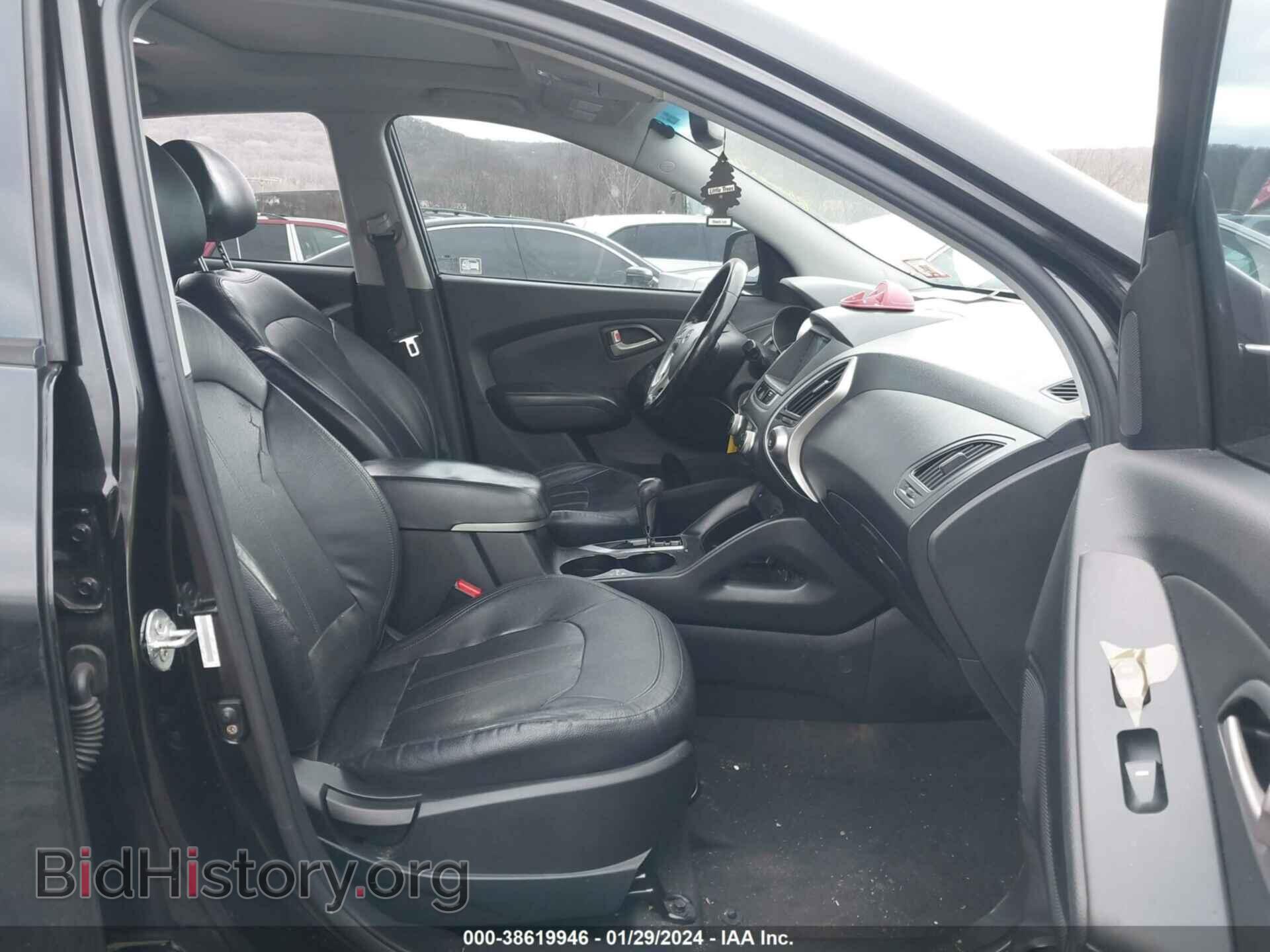2012 HYUNDAI TUCSON - VIN: KM8JUCAC6CU371014 - Фото 5