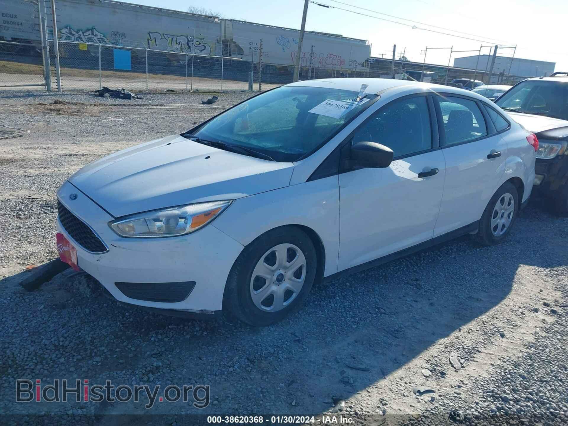 2016 FORD FOCUS - VIN: 1FADP3E20GL393814 - Фото 2