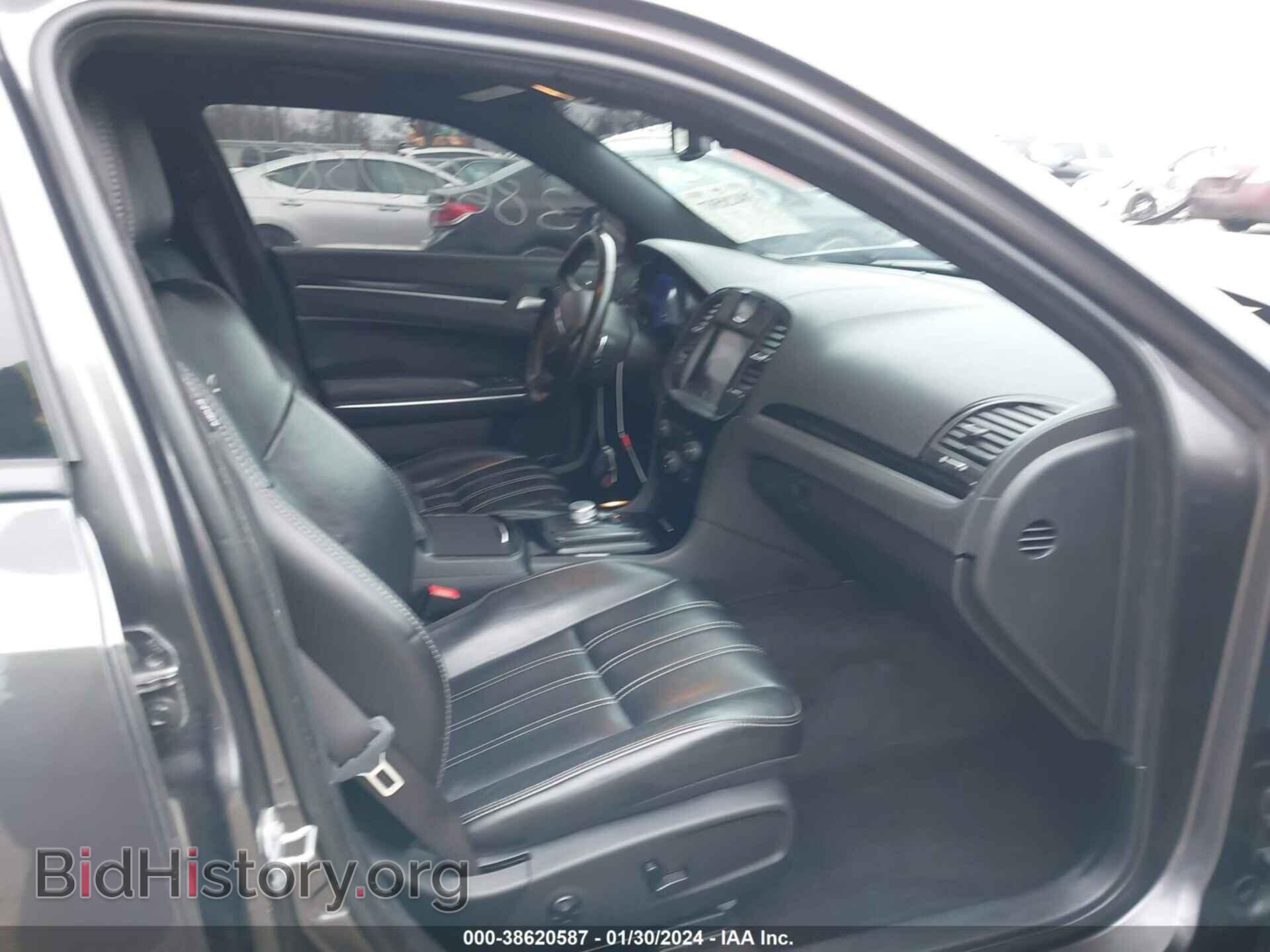 2017 CHRYSLER 300 - VIN: 2C3CCAGG3HH597489 - Фото 5