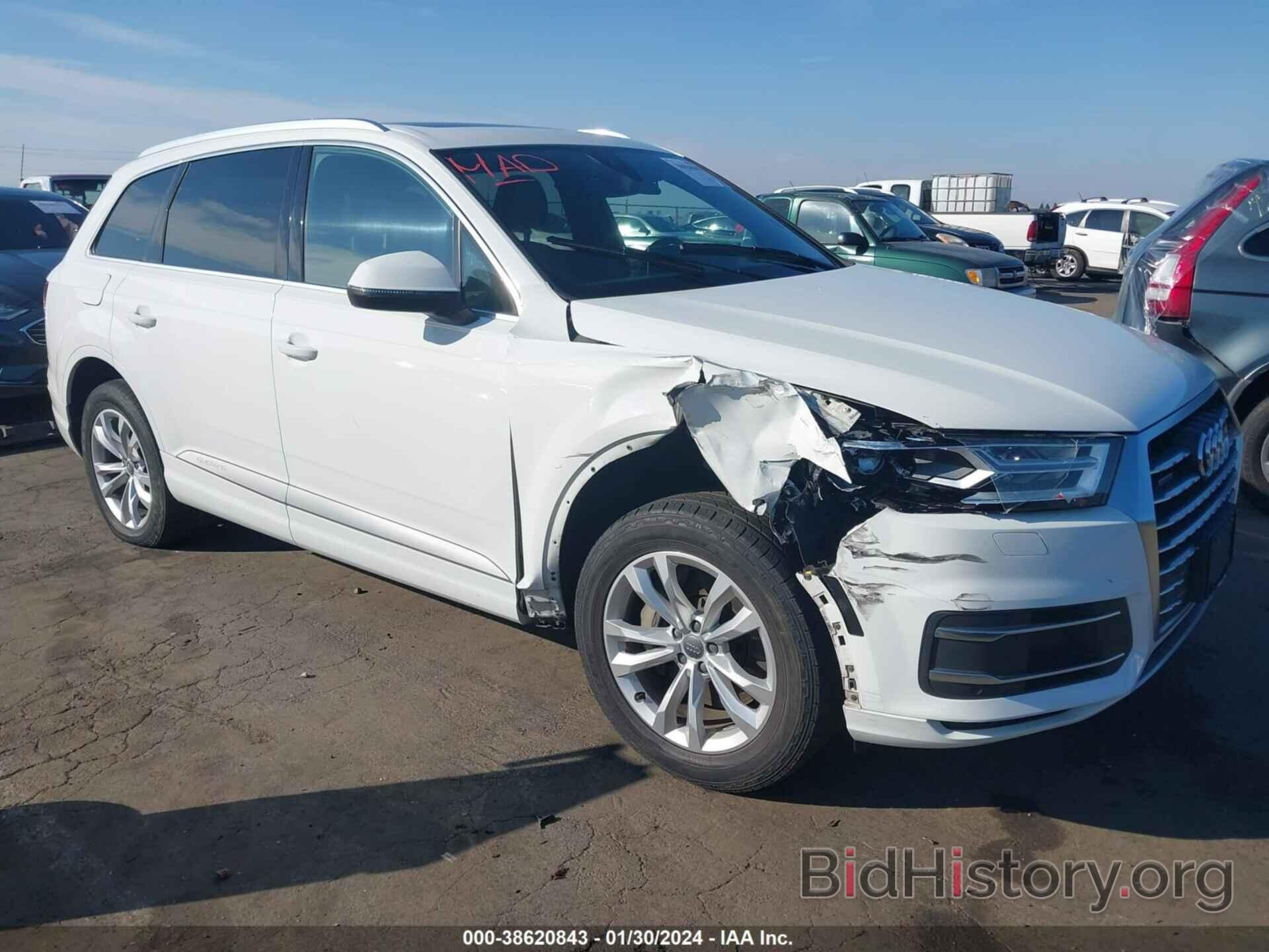 Photo WA1AHAF77HD048780 - AUDI Q7 2017