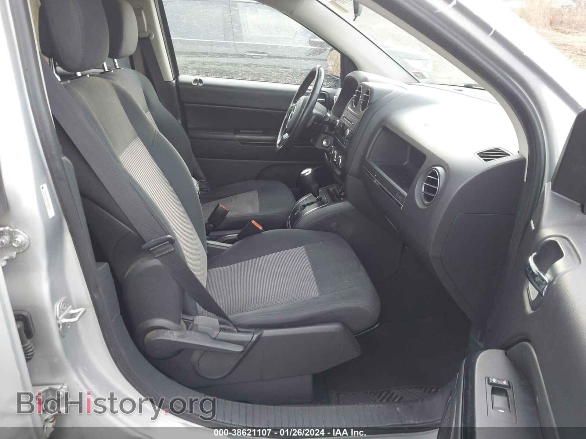 2011 JEEP COMPASS - VIN: 1J4NT1FA6BD260864 - Photo 5