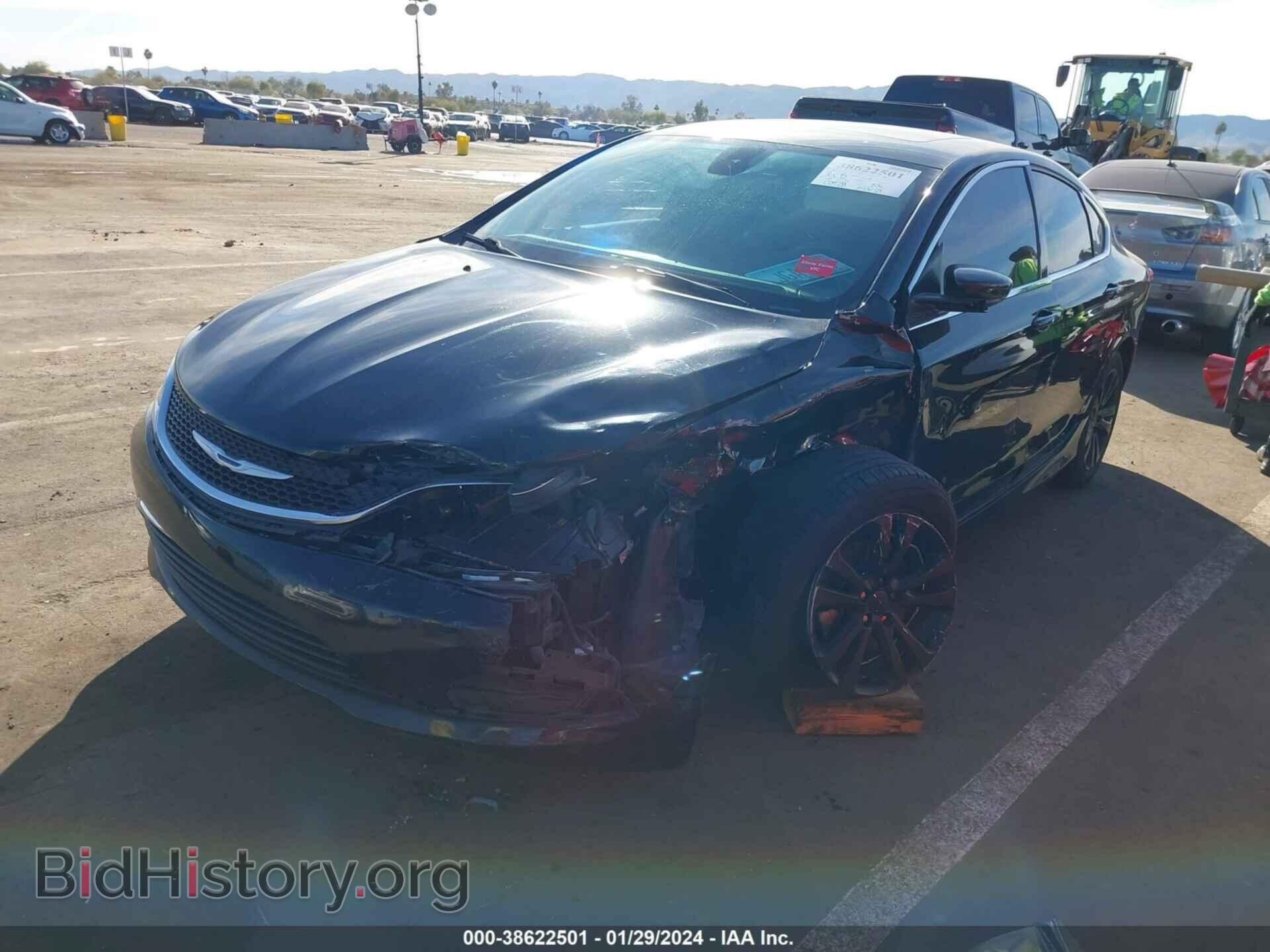 2016 CHRYSLER 200 - VIN: 1C3CCCAB5GN101462 - Фото 2