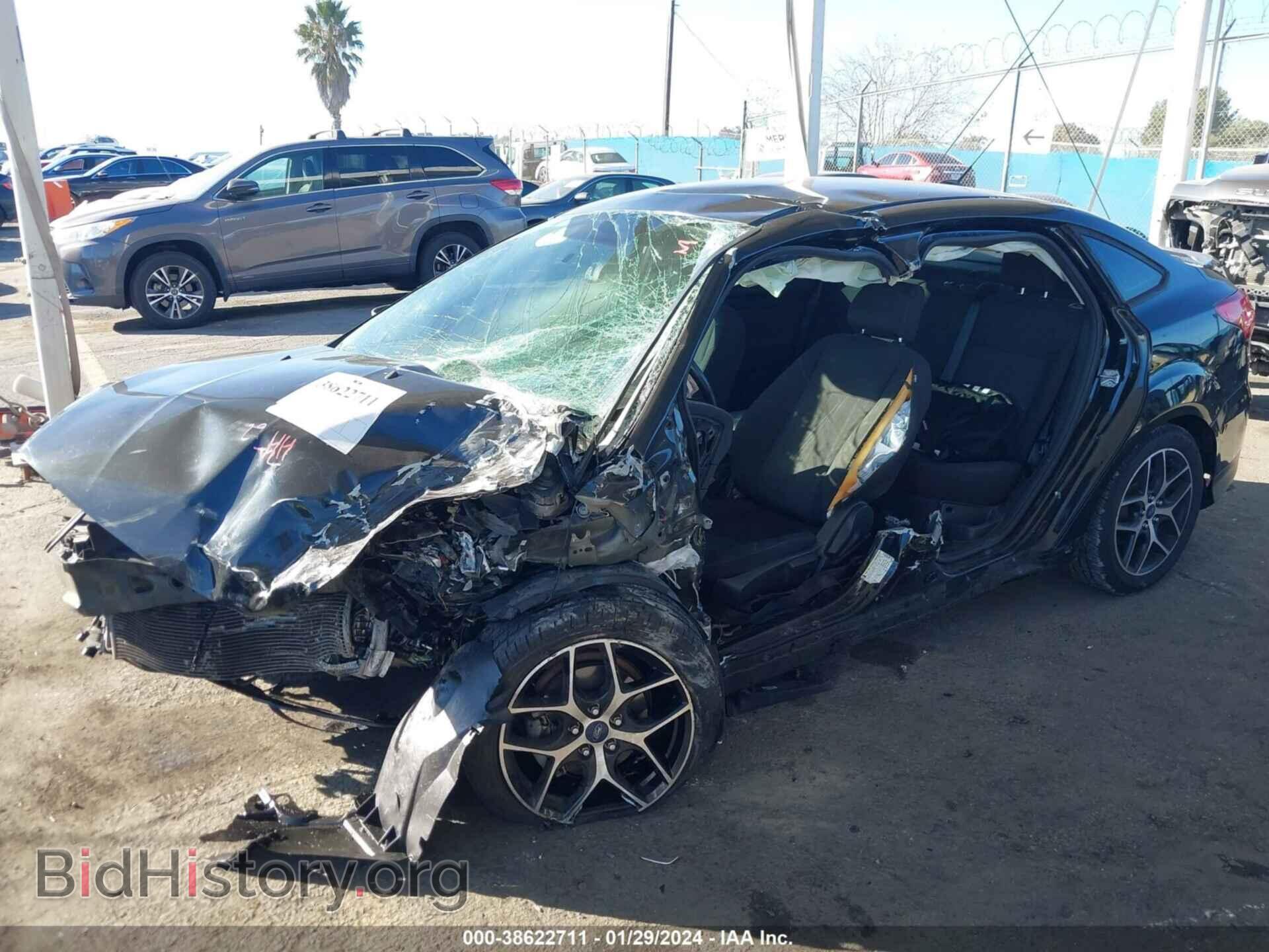 2015 FORD FOCUS - VIN: 1FADP3F25FL211165 - Photo 2