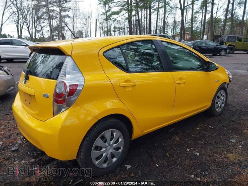 2014 Toyota PRIUS C (VIN JTDKDTB36E1083201) — фото 4 из 16