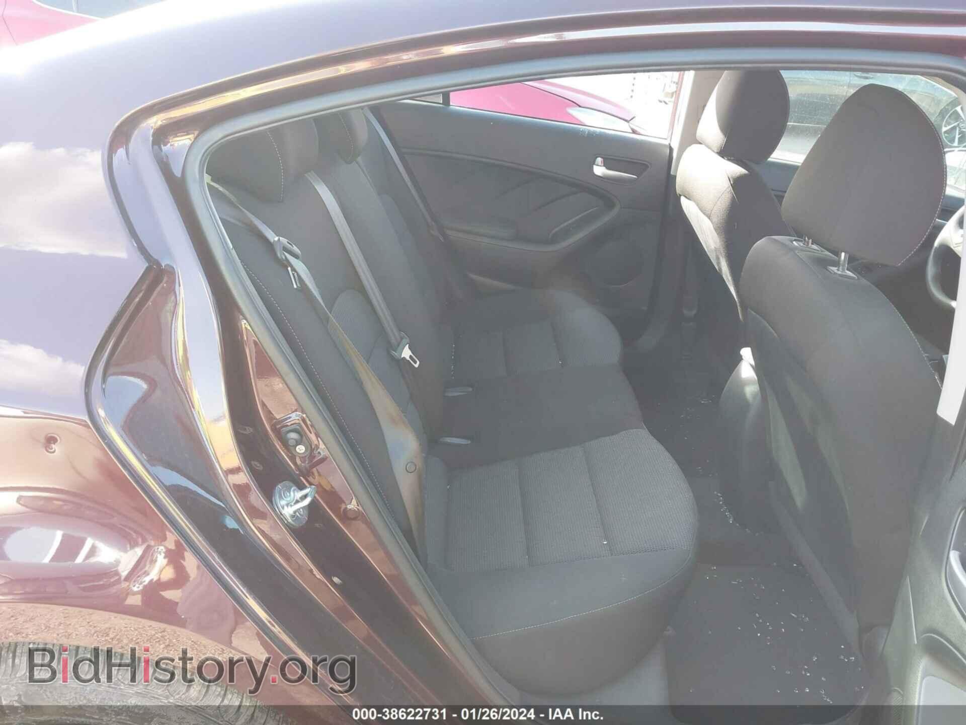 2017 KIA FORTE - VIN: 3KPFK4A79HE018975 - Фото 8
