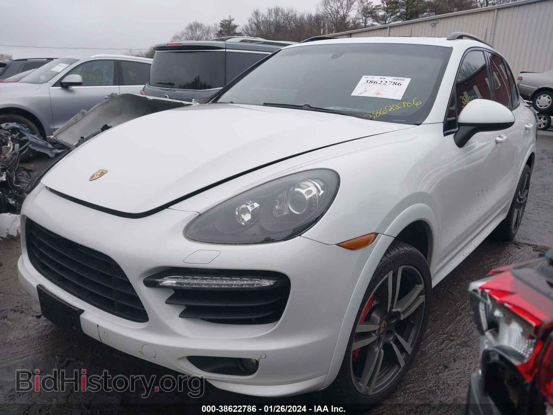 2013 PORSCHE CAYENNE - VIN: WP1AC2A20DLA90101 - Фото 2