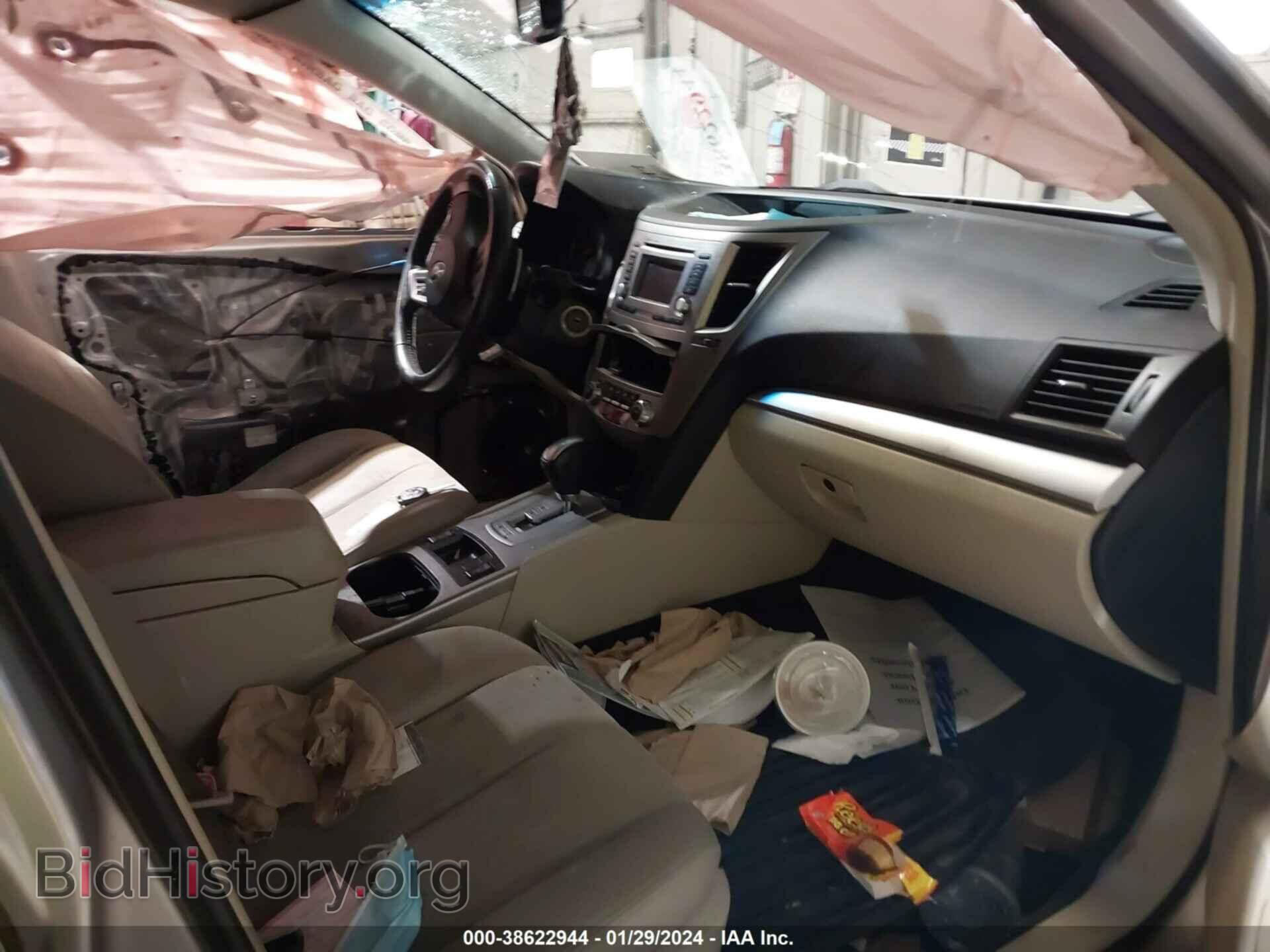 2014 SUBARU OUTBACK - VIN: 4S4BRCCC2E3263565 - Фото 5