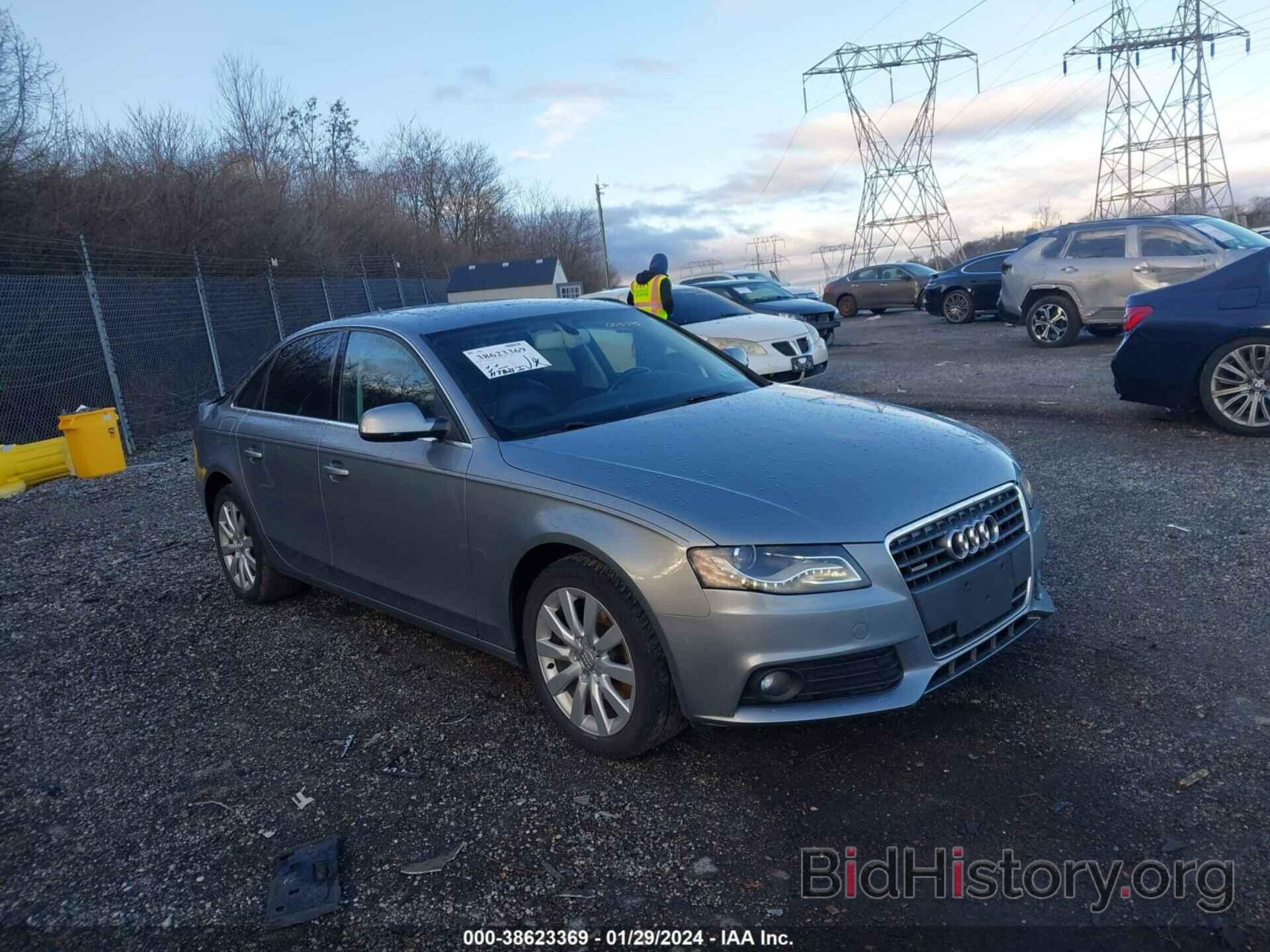 Photo WAUFFAFLXBN005595 - AUDI A4 2011