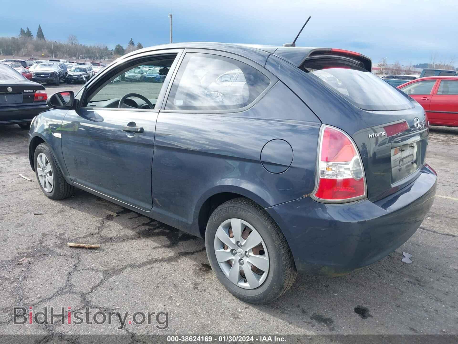 2008 HYUNDAI ACCENT - VIN: KMHCM36C68U093742 - Фото 3