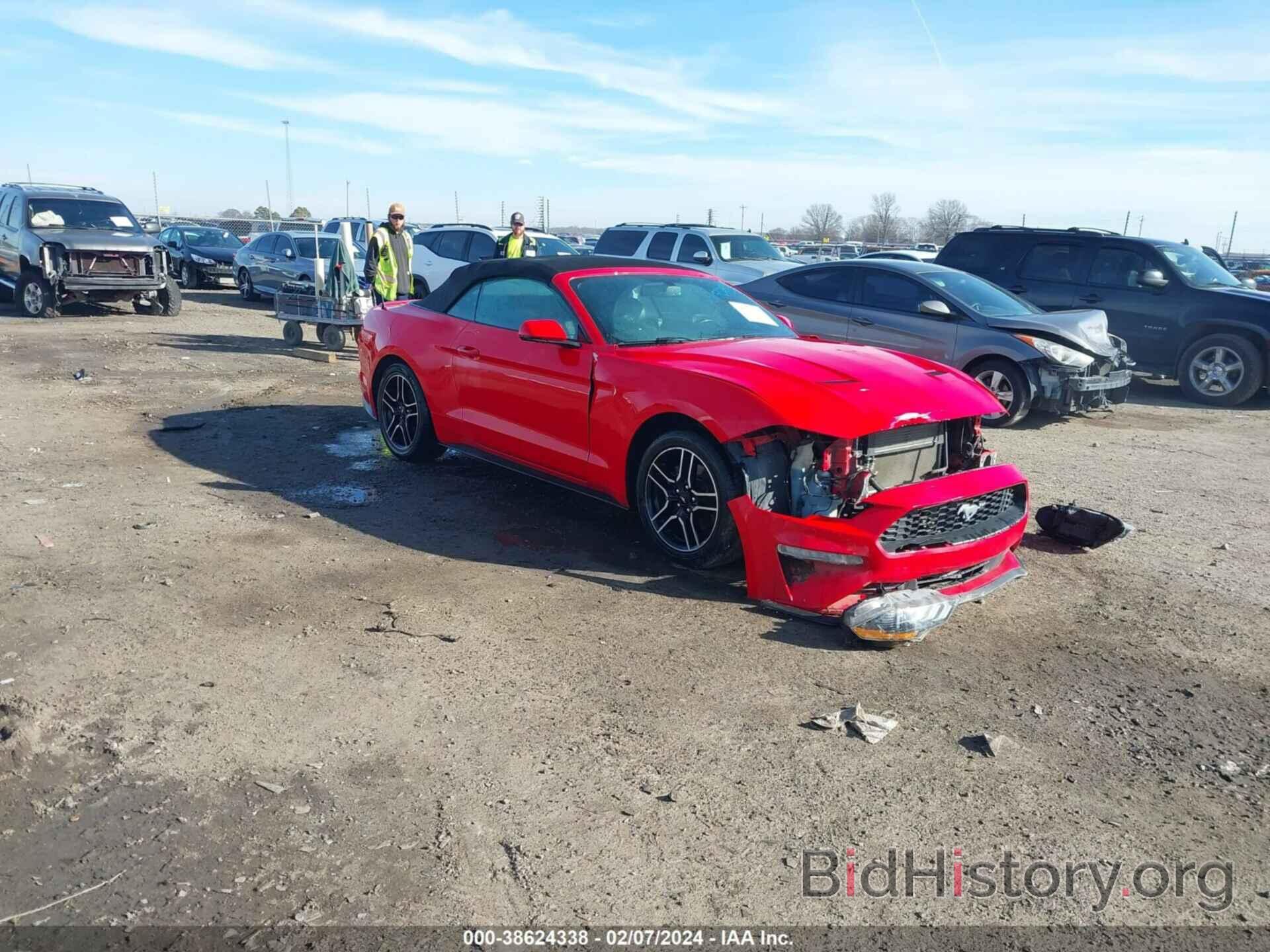 Photo 1FATP8UH6L5112967 - FORD MUSTANG 2020