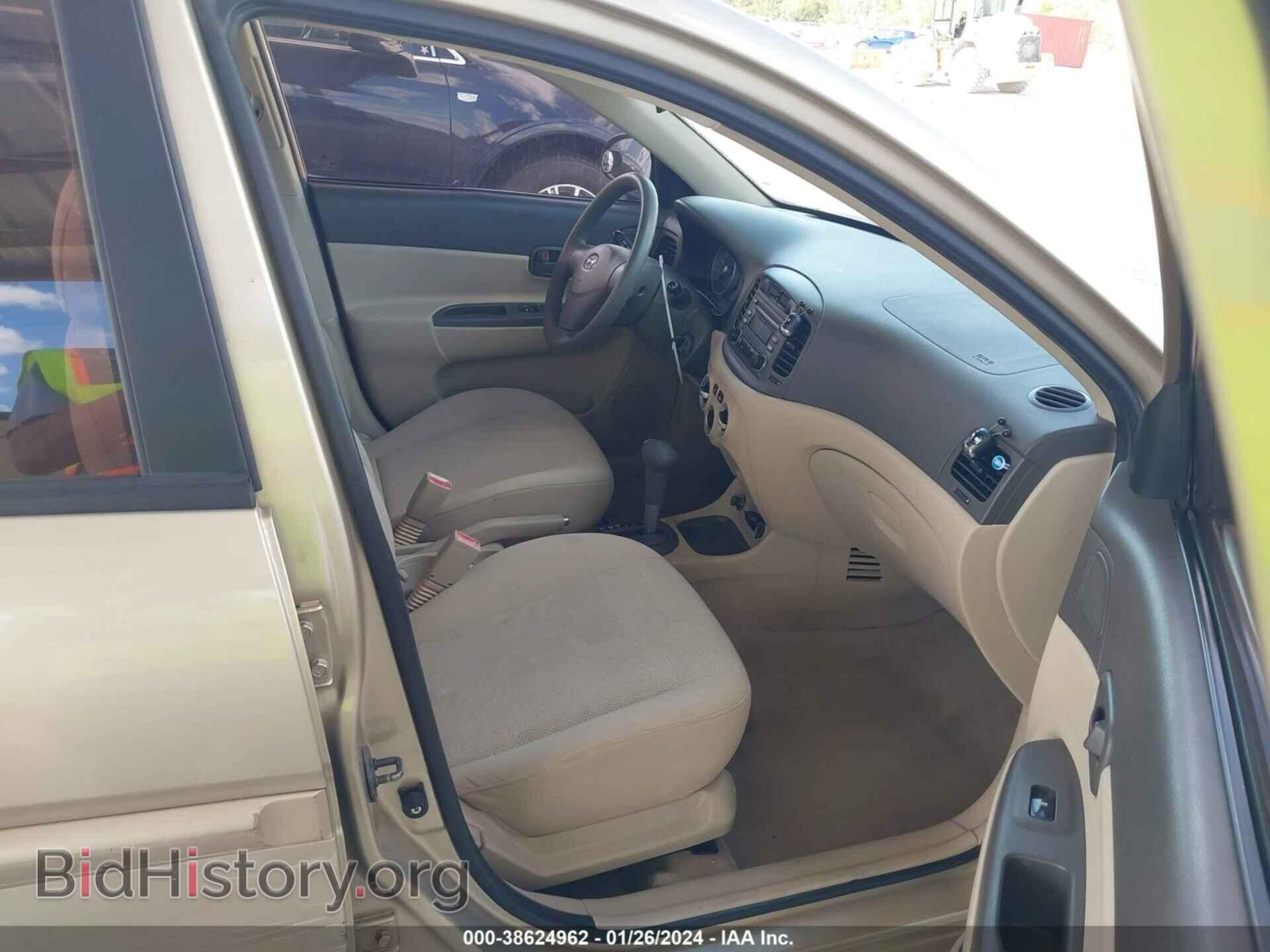 2007 HYUNDAI ACCENT - VIN: KMHCN46C07U114747 - Фото 5