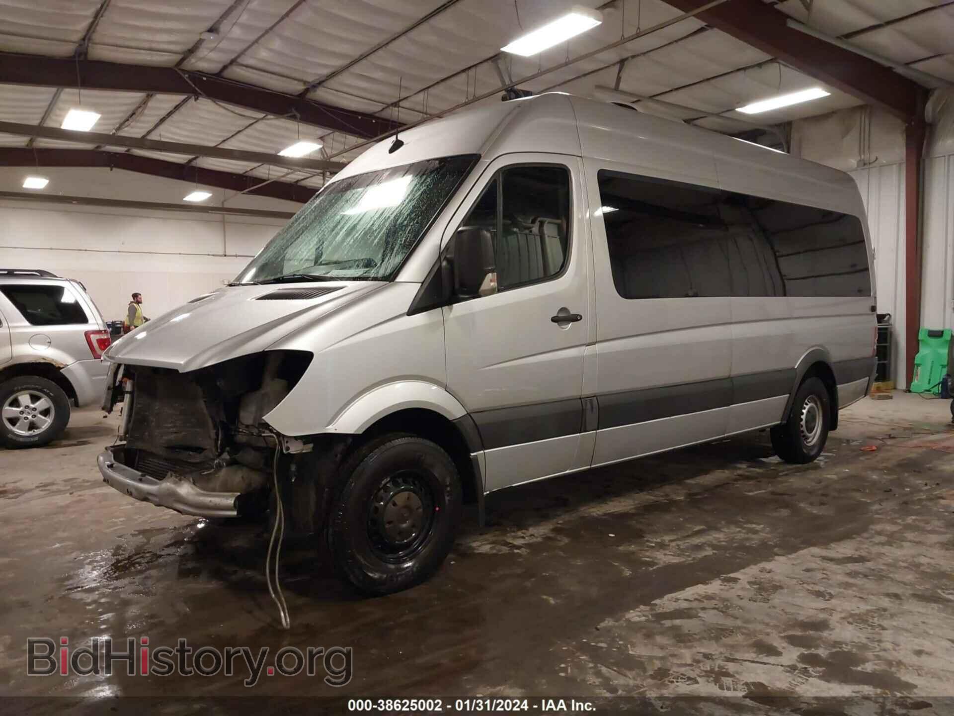 2014 MERCEDES-BENZ SPRINTER 2500 - VIN: WDZPE8CC4E5906232 - Фото 2