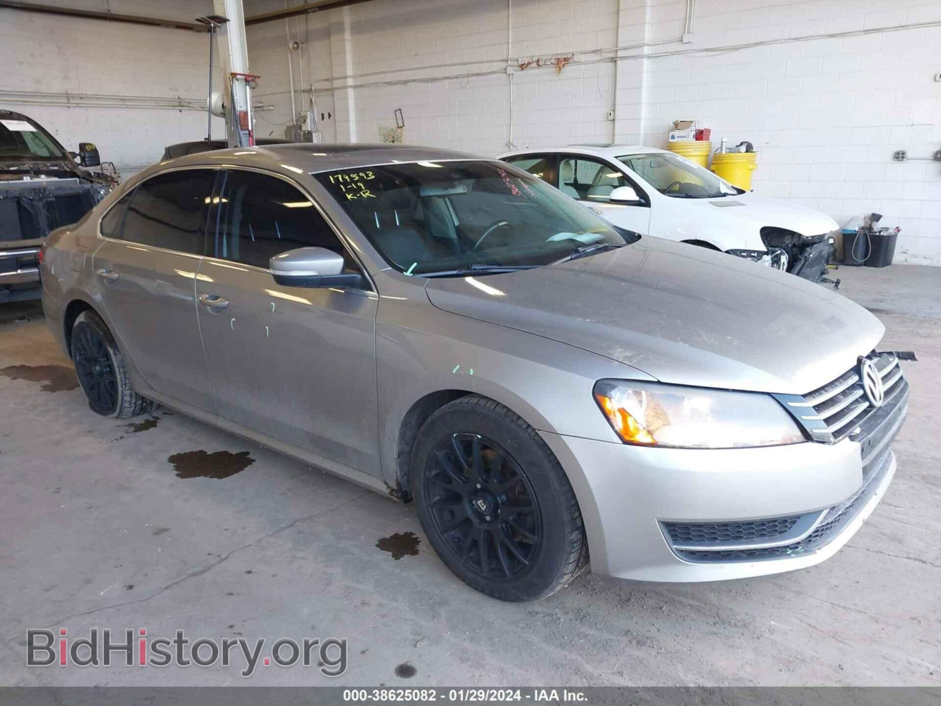 Photo 1VWBS7A39EC052606 - VOLKSWAGEN PASSAT 2014