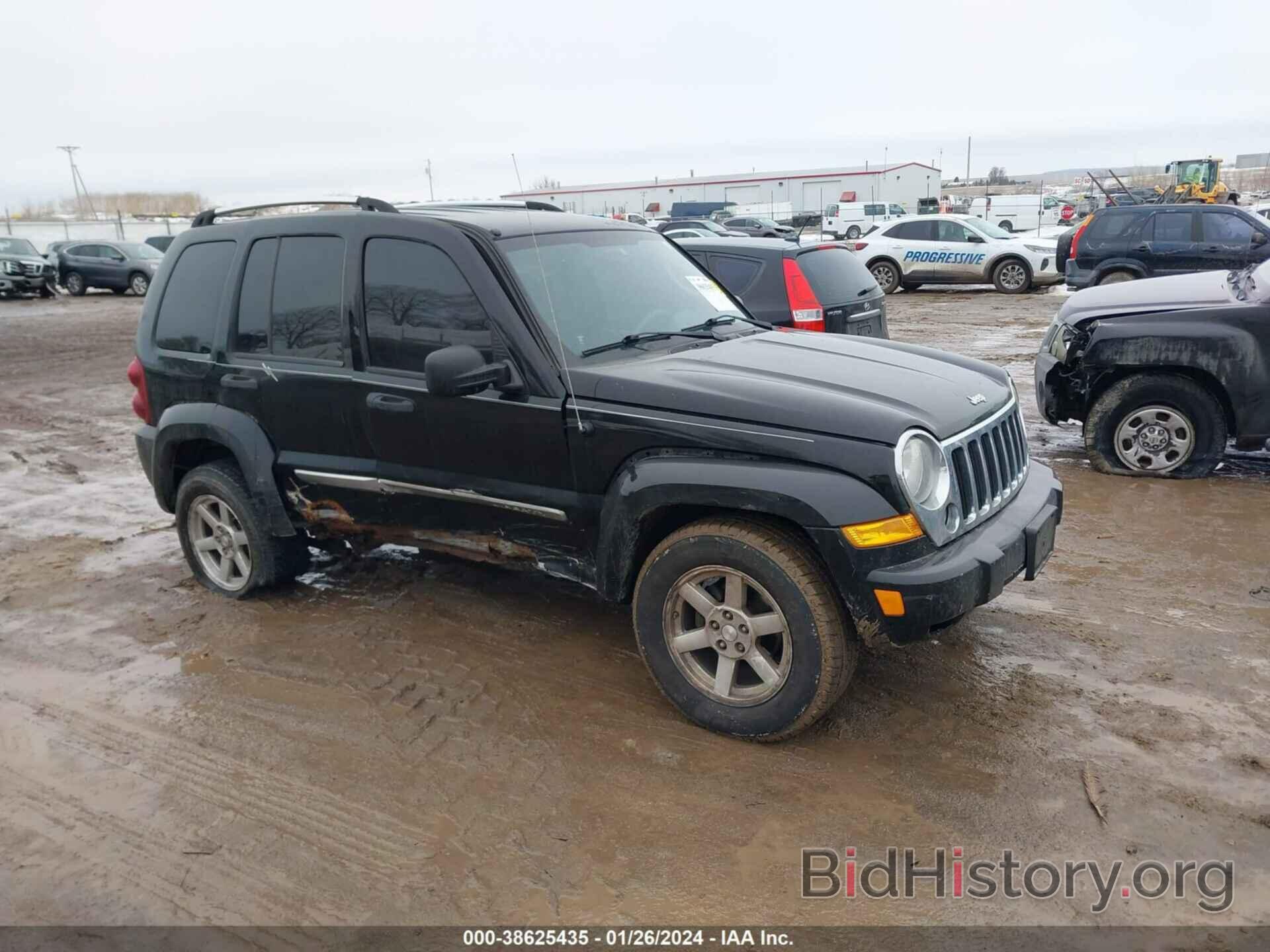 Фотография 1J4GL58K46W292423 - JEEP LIBERTY 2006