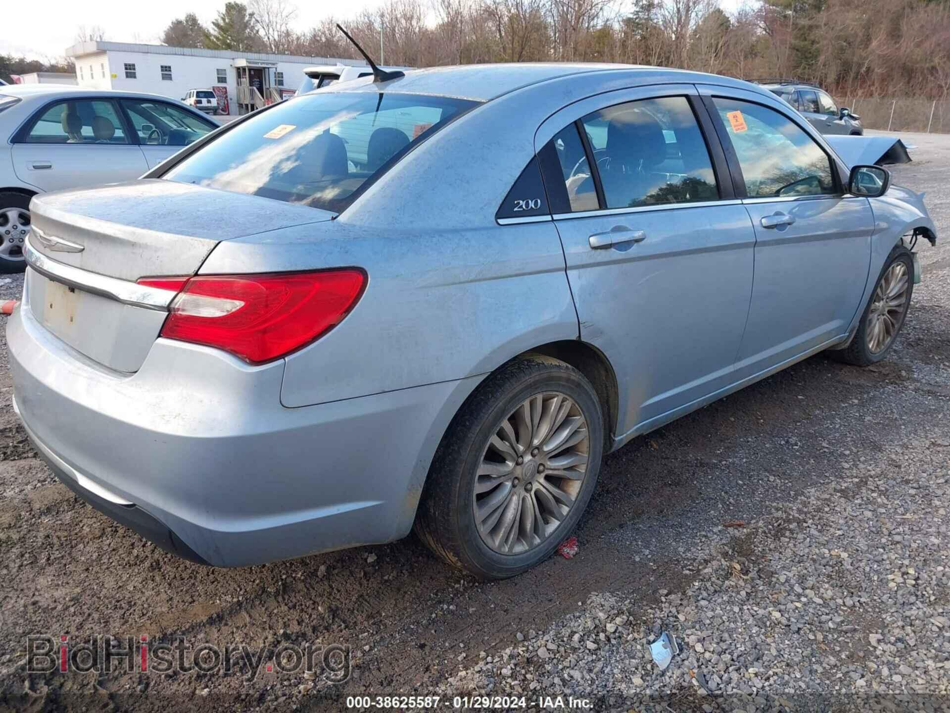 2013 CHRYSLER 200 - VIN: 1C3CCBBB9DN694280 - Photo 4