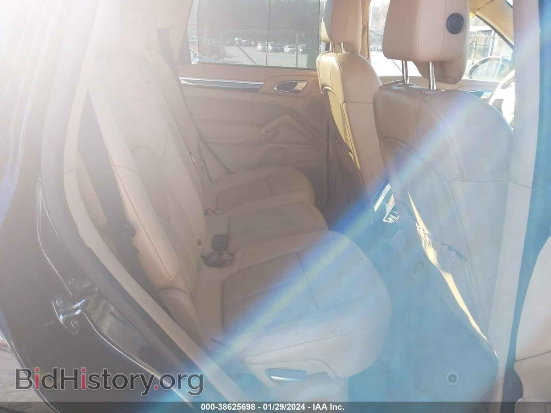 2013 PORSCHE CAYENNE - VIN: WP1AF2A29DLA36836 - Фото 8