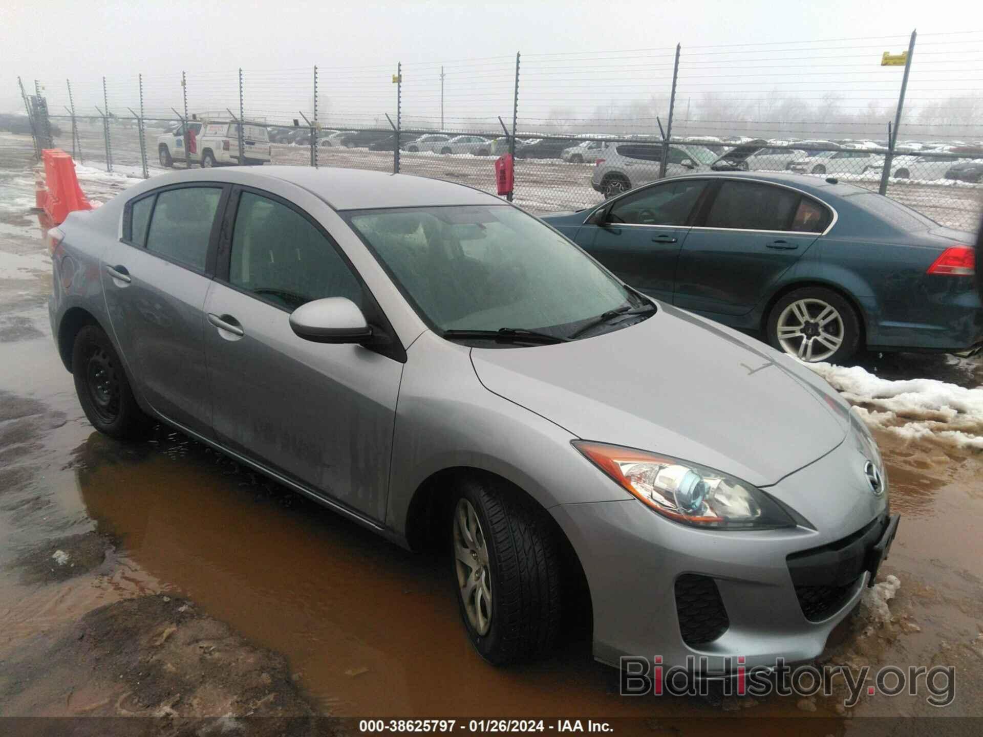 Photo JM1BL1U70D1751712 - MAZDA MAZDA3 2013