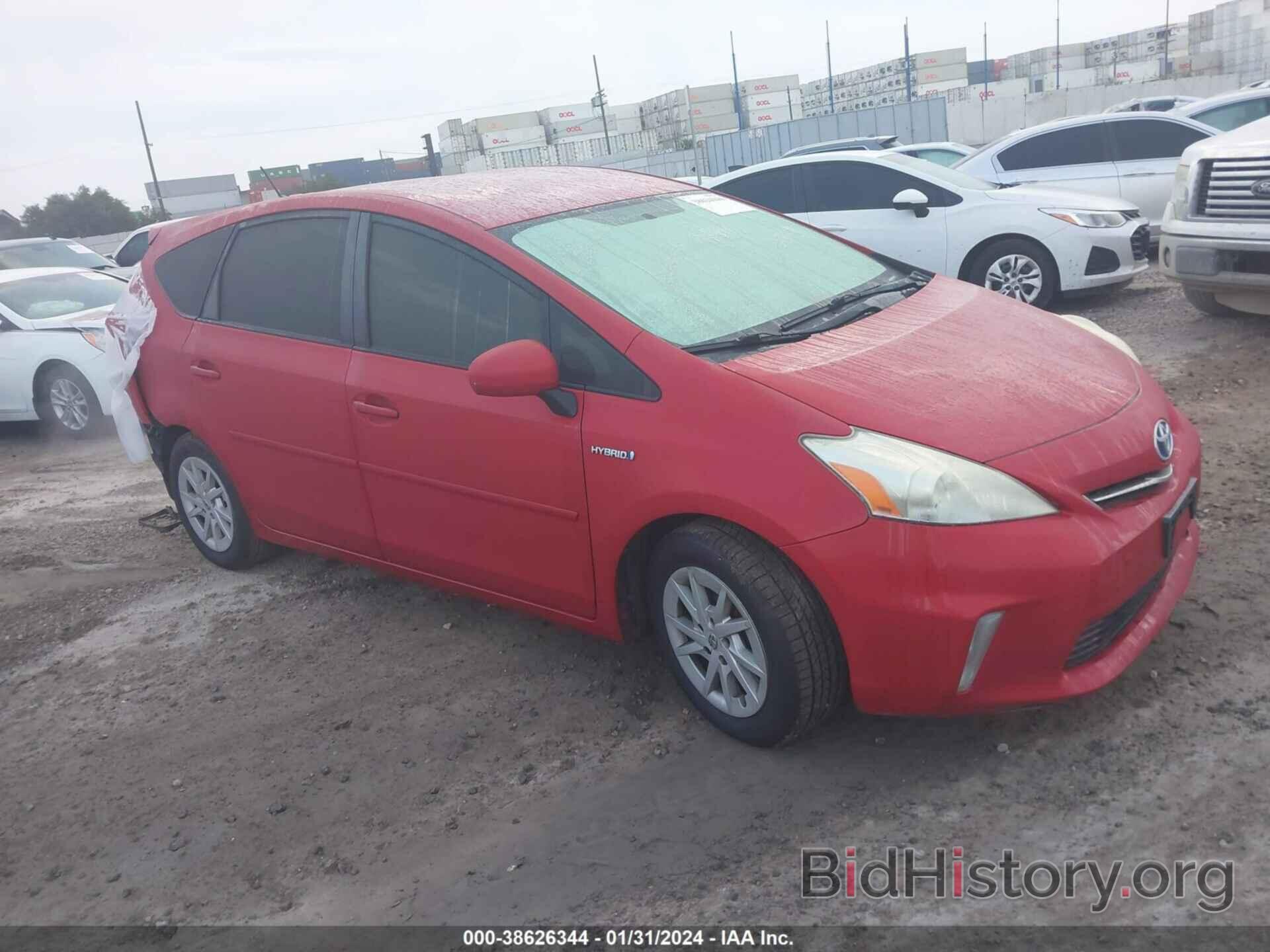 Фотография JTDZN3EUXC3075376 - TOYOTA PRIUS V 2012