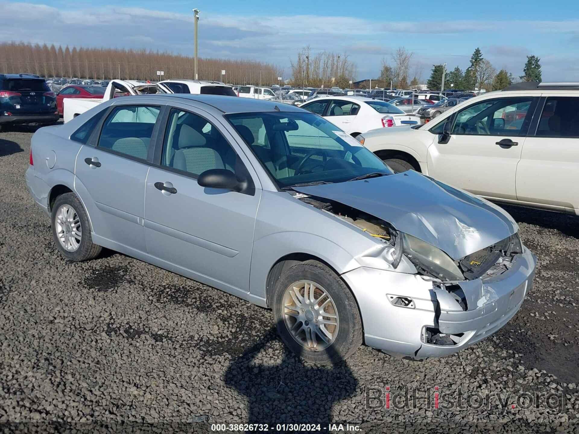 Photo 1FAFP34N56W182044 - FORD FOCUS 2006