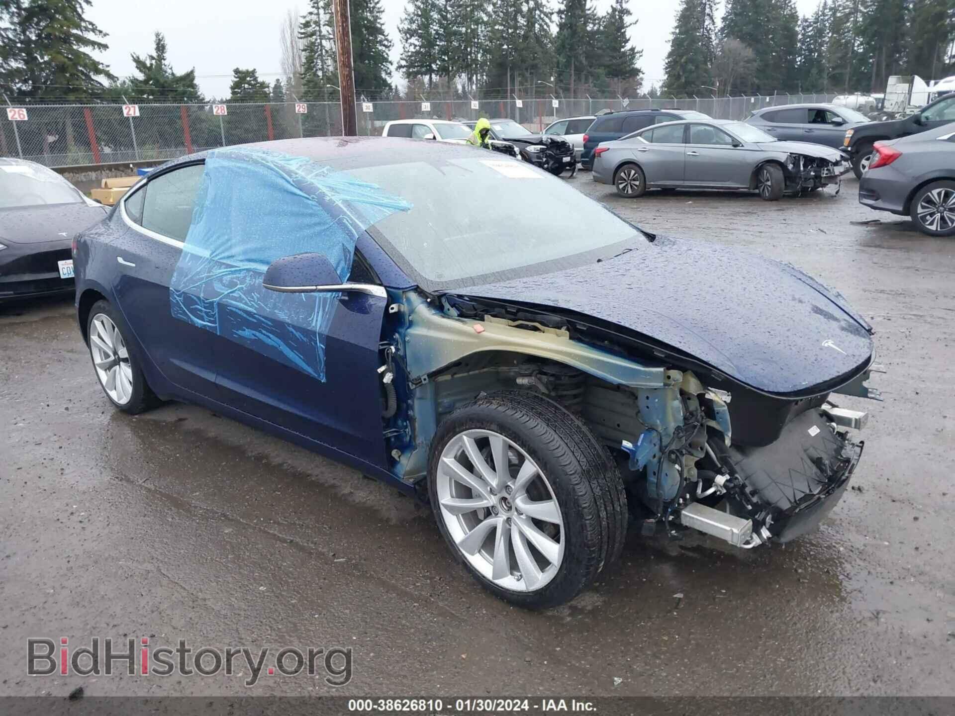 Фотография 5YJ3E1EB2JF092018 - TESLA MODEL 3 2018