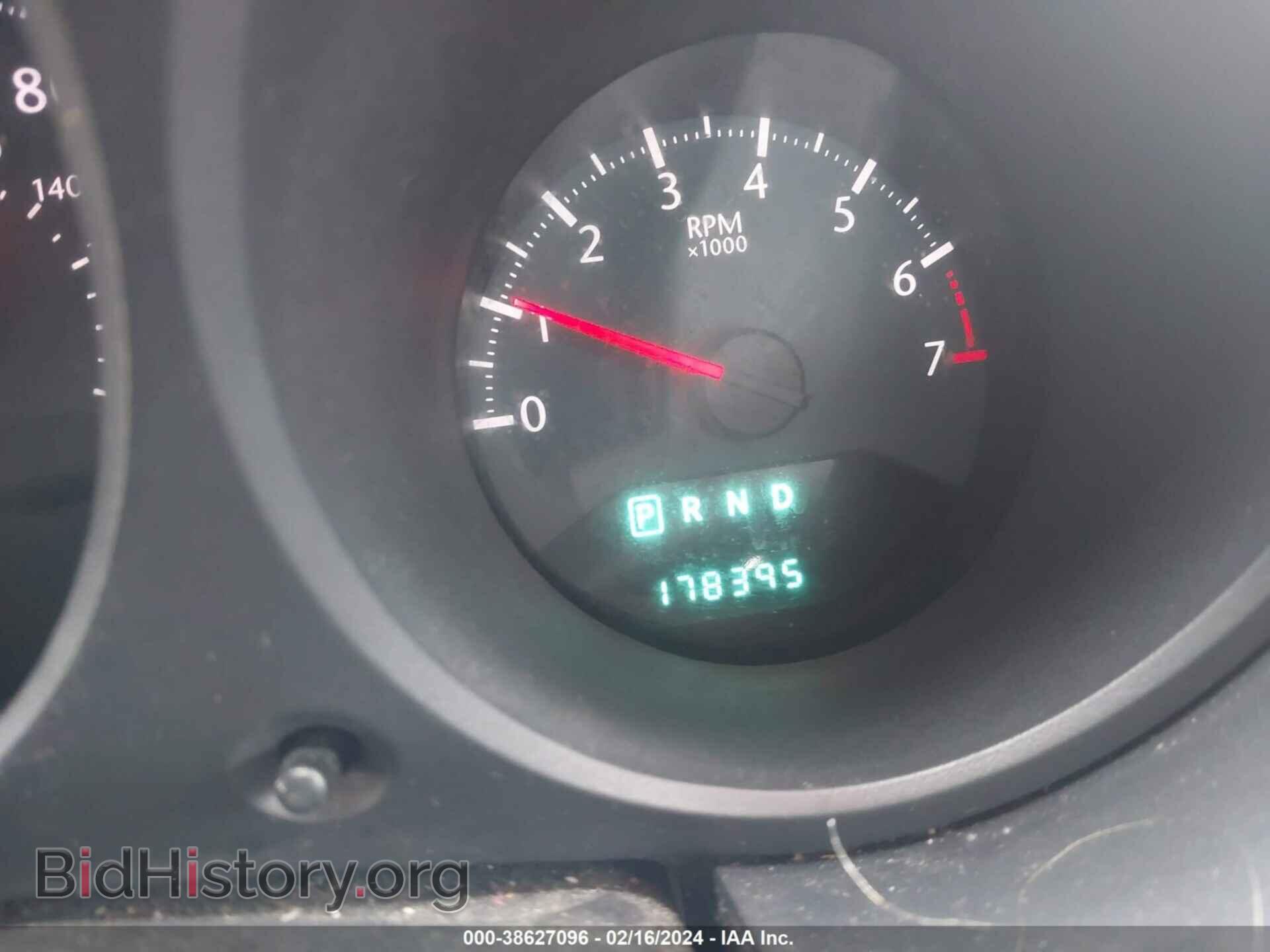 2010 CHRYSLER SEBRING - VIN: 1C3CC4FB9AN137645 - Фото 7