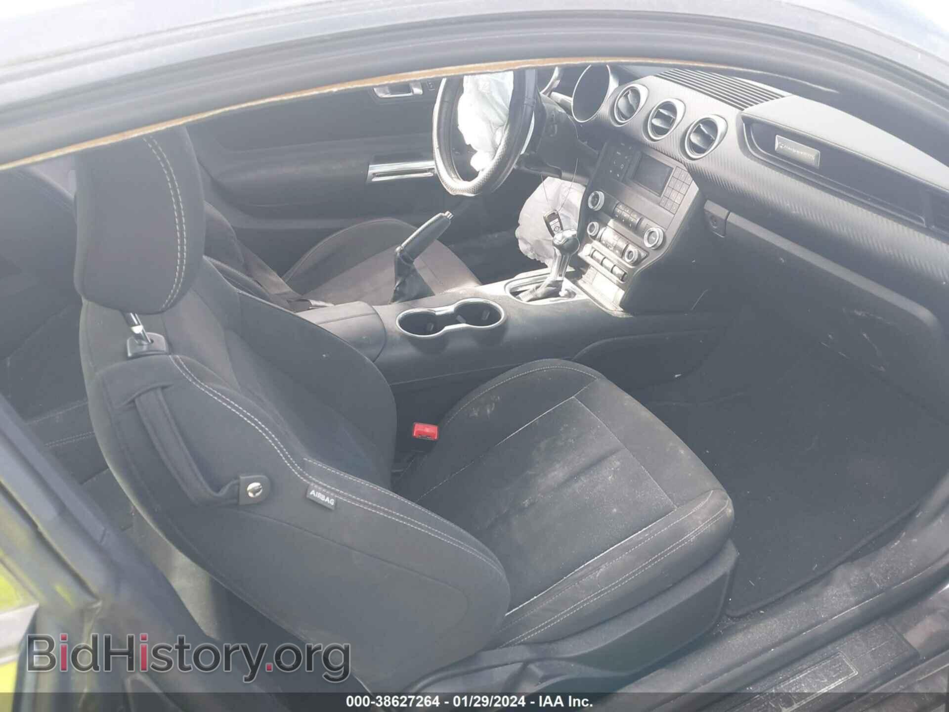 2019 FORD MUSTANG - VIN: 1FA6P8TH4K5118084 - Фото 5
