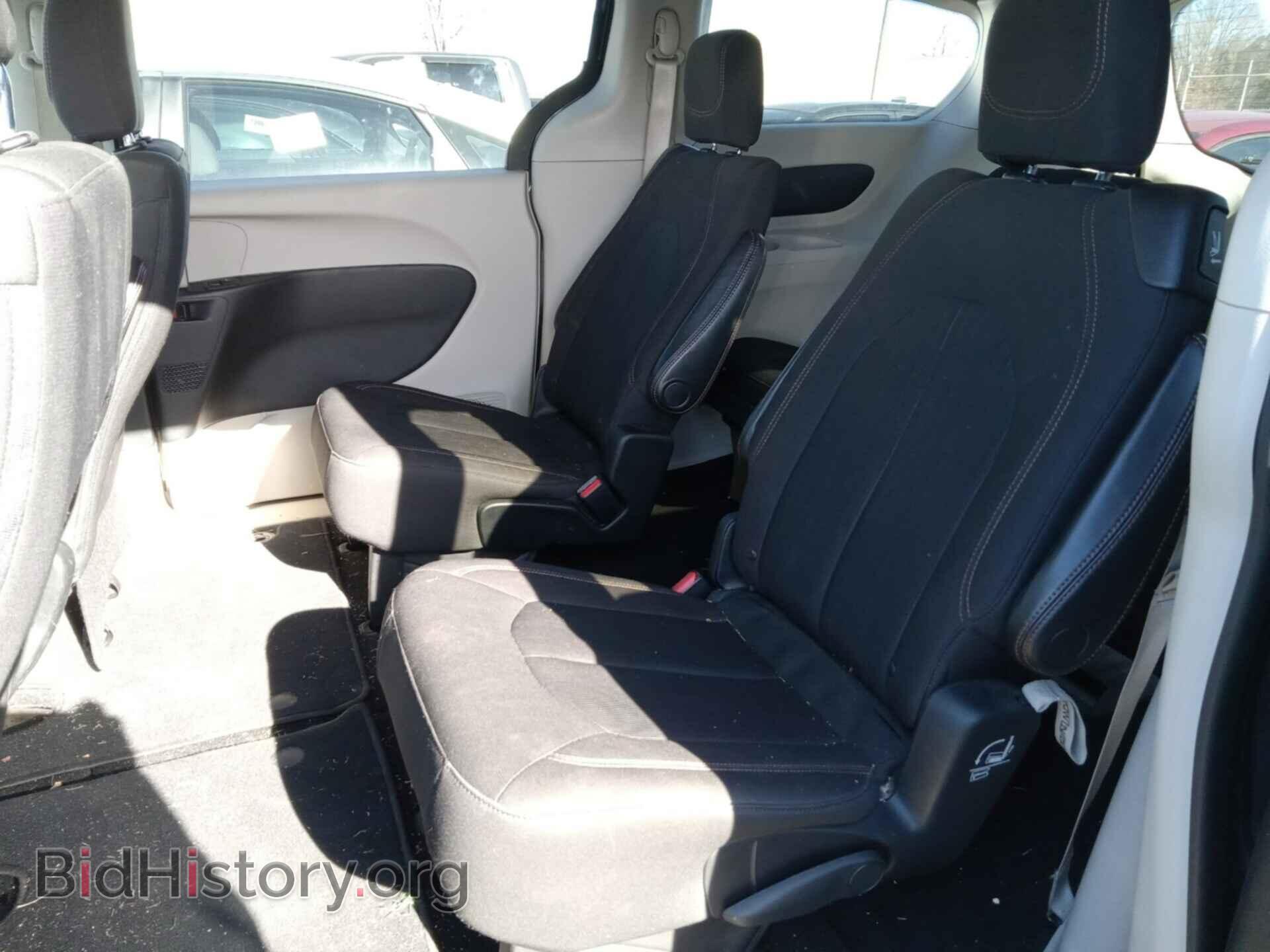 2018 CHRYSLER PACIFICA - VIN: 2C4RC1DG6JR131176 - Фото 8