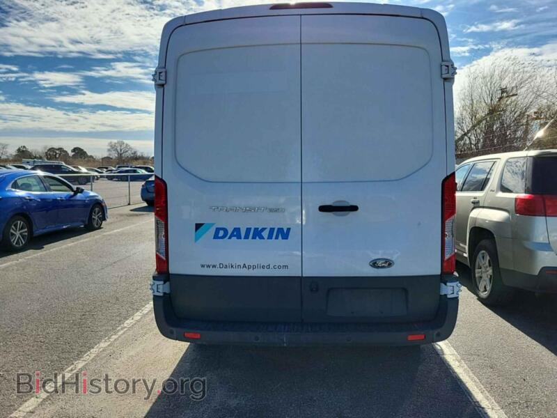 2017 Ford TRANSIT (VIN 1FTYR1DM0HKB48760) — photo 8 of 44