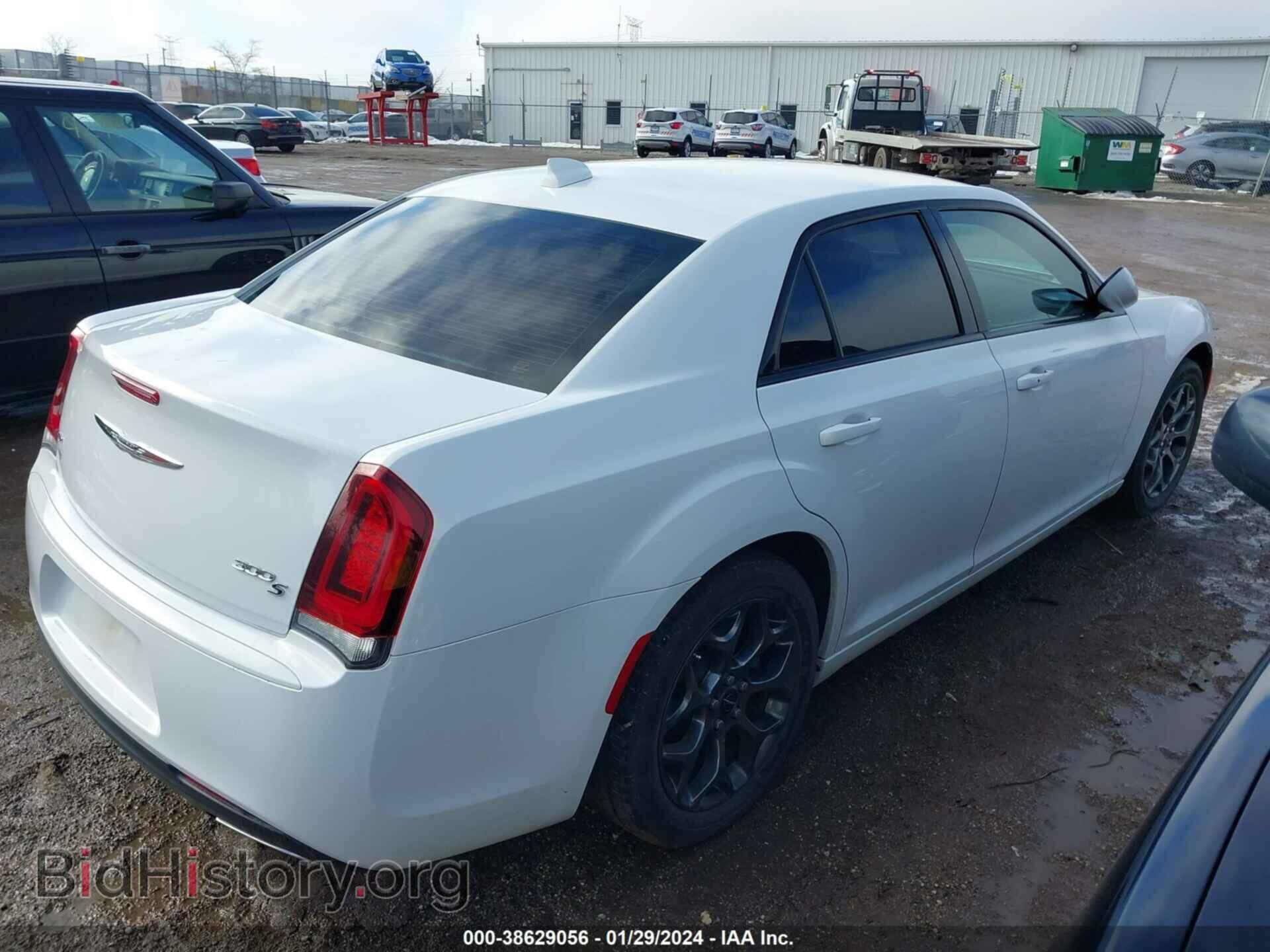 2017 CHRYSLER 300 - VIN: 2C3CCAGG7HH512587 - Фото 4
