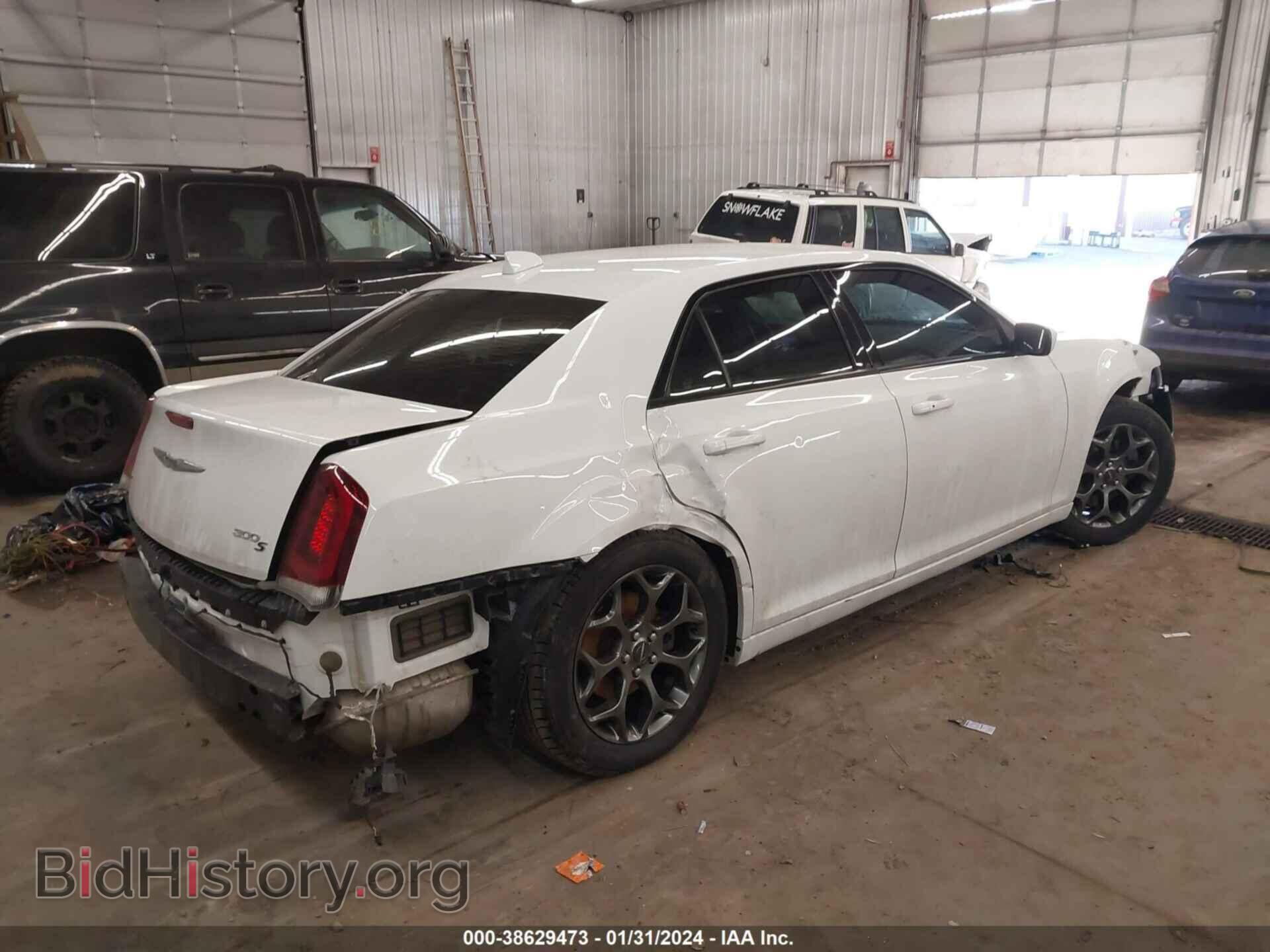 2017 CHRYSLER 300 - VIN: 2C3CCAGG6HH506991 - Фото 4