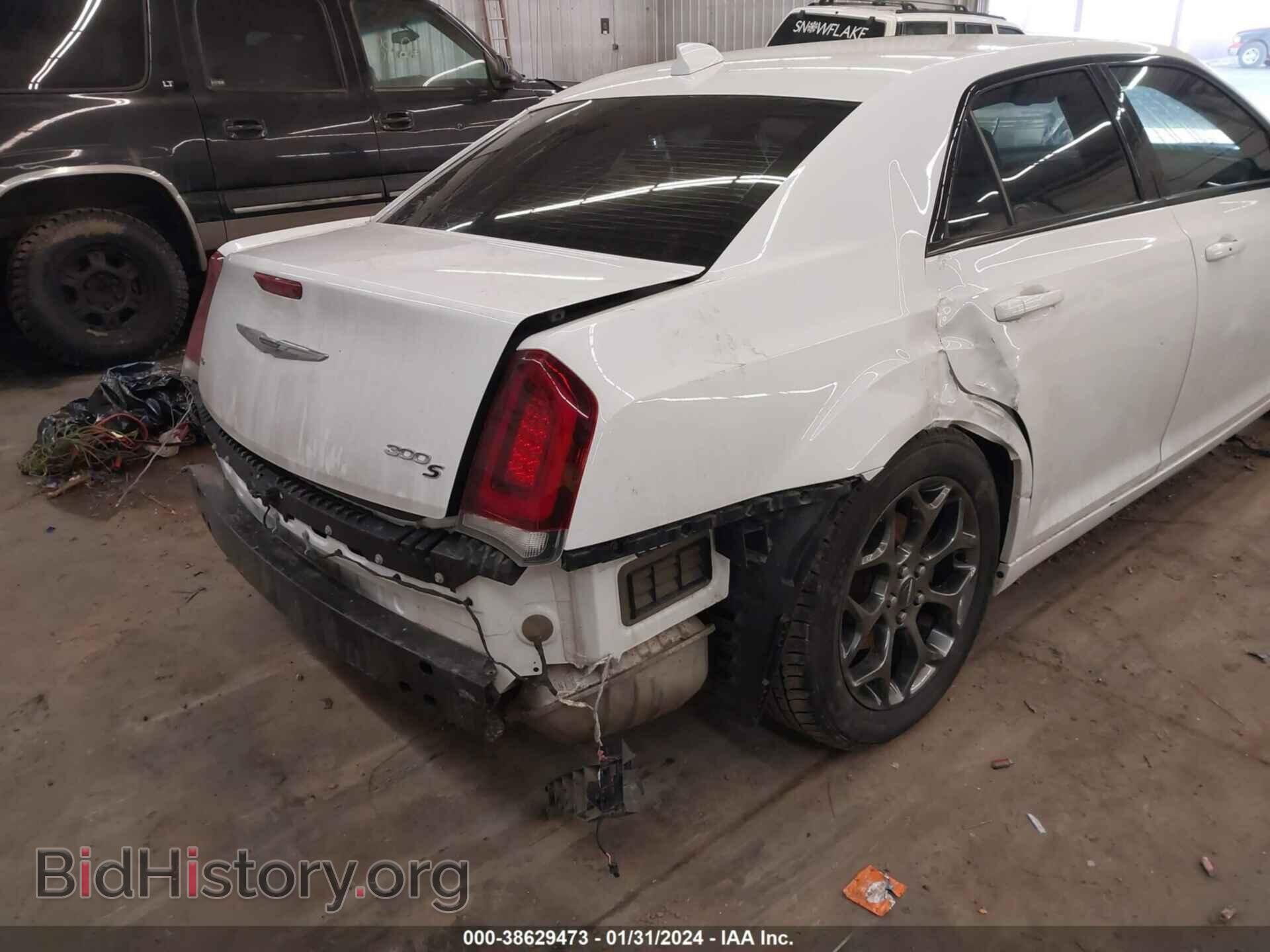 2017 CHRYSLER 300 - VIN: 2C3CCAGG6HH506991 - Фото 6