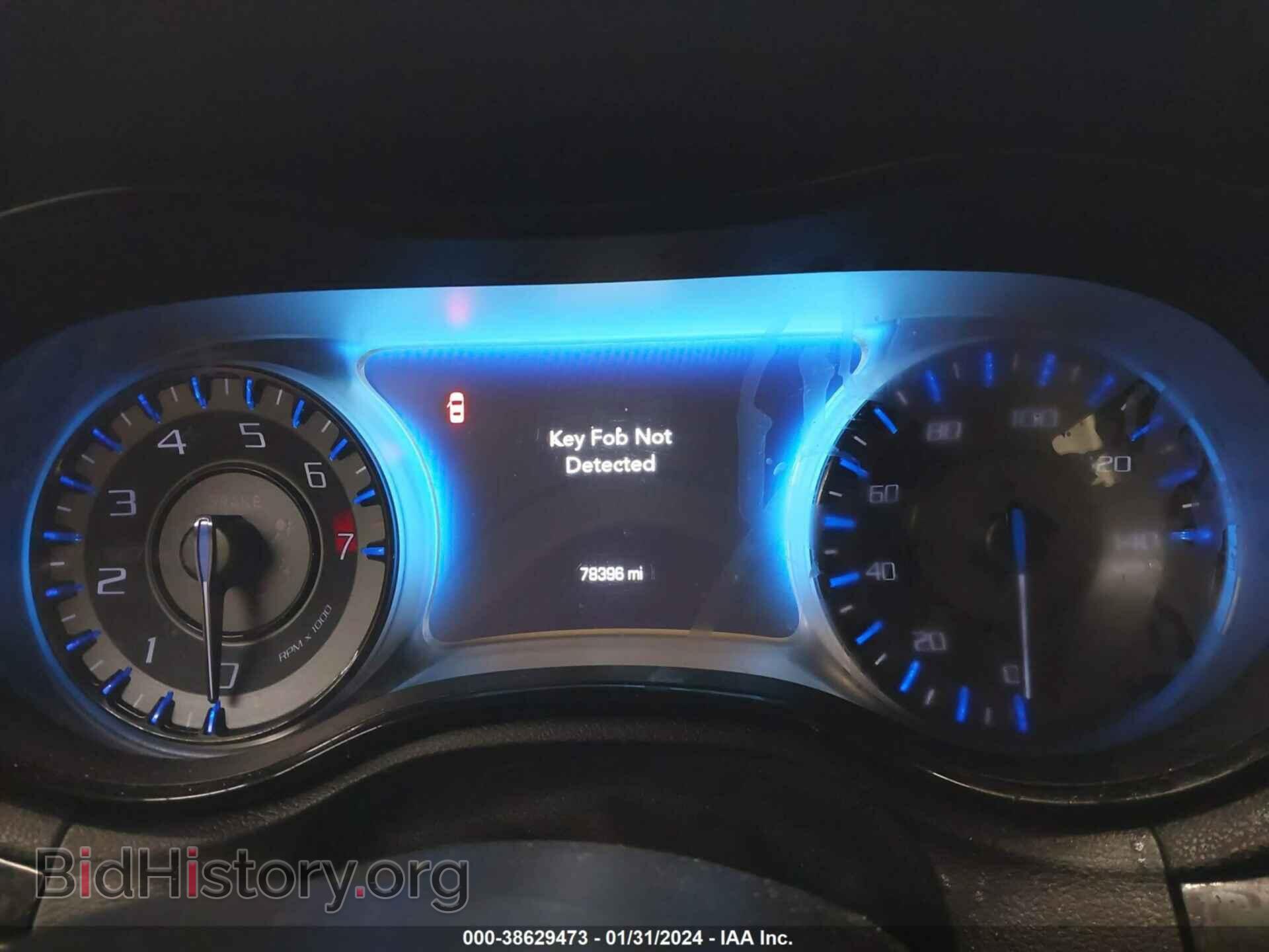 2017 CHRYSLER 300 - VIN: 2C3CCAGG6HH506991 - Фото 7