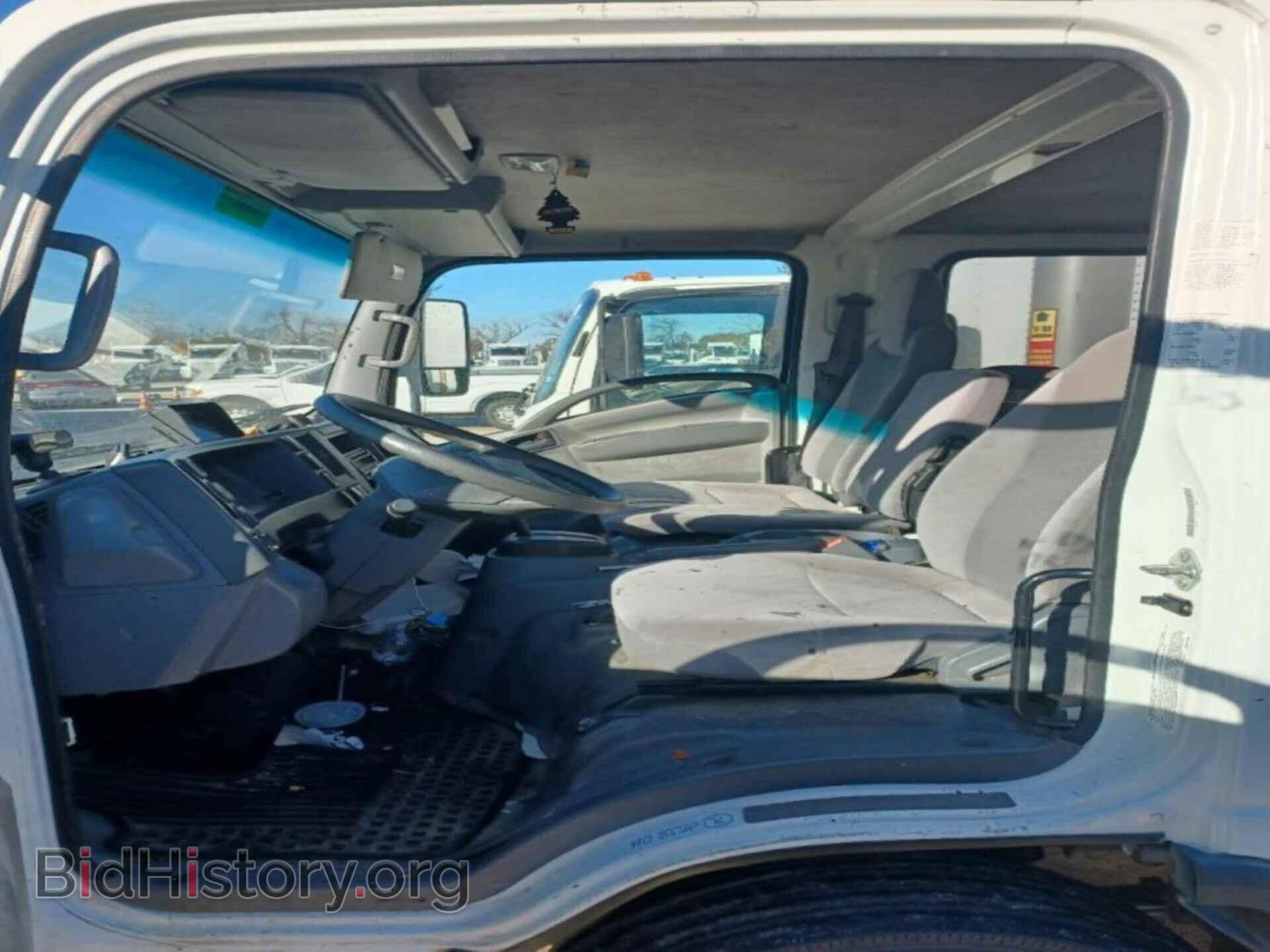 2019 ISUZU NPR HD - VIN: 54DC4J1B2KS802401 - Photo 16