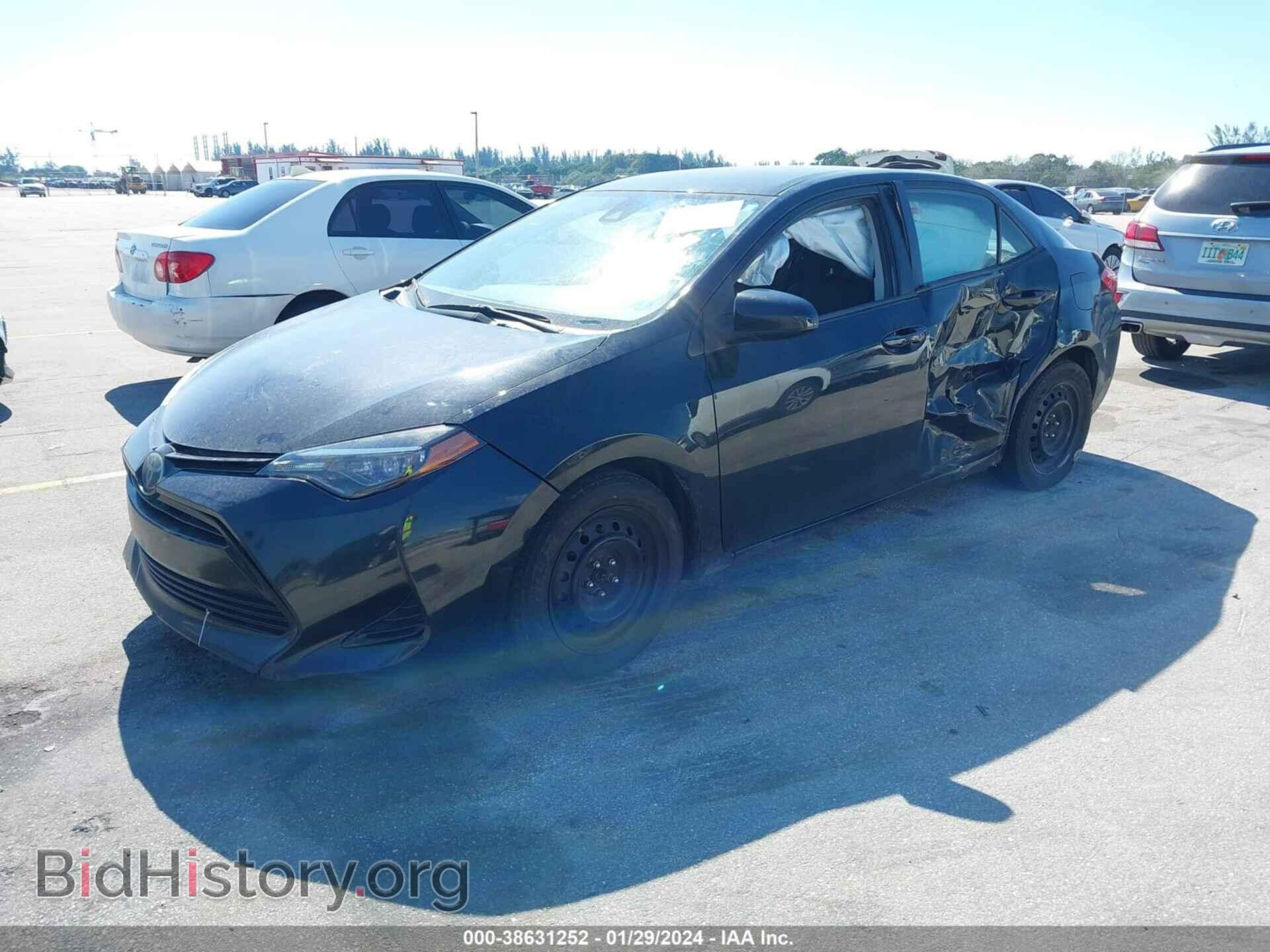 2017 TOYOTA COROLLA - VIN: 2T1BURHE6HC899675 - Photo 2