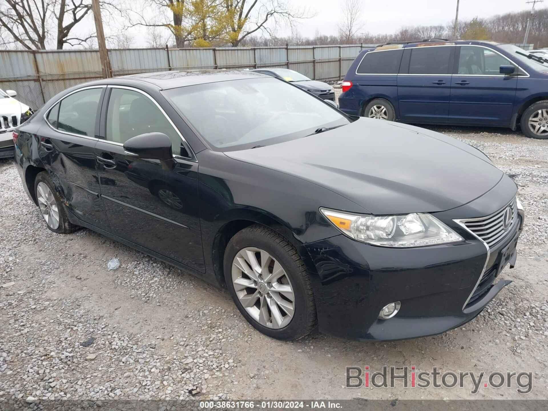 Photo JTHBW1GG9F2089563 - LEXUS ES 300H 2015