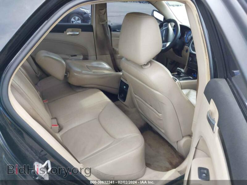 2012 Chrysler 300 (VIN 2C3CCACG2CH182193) — фото 8 из 11
