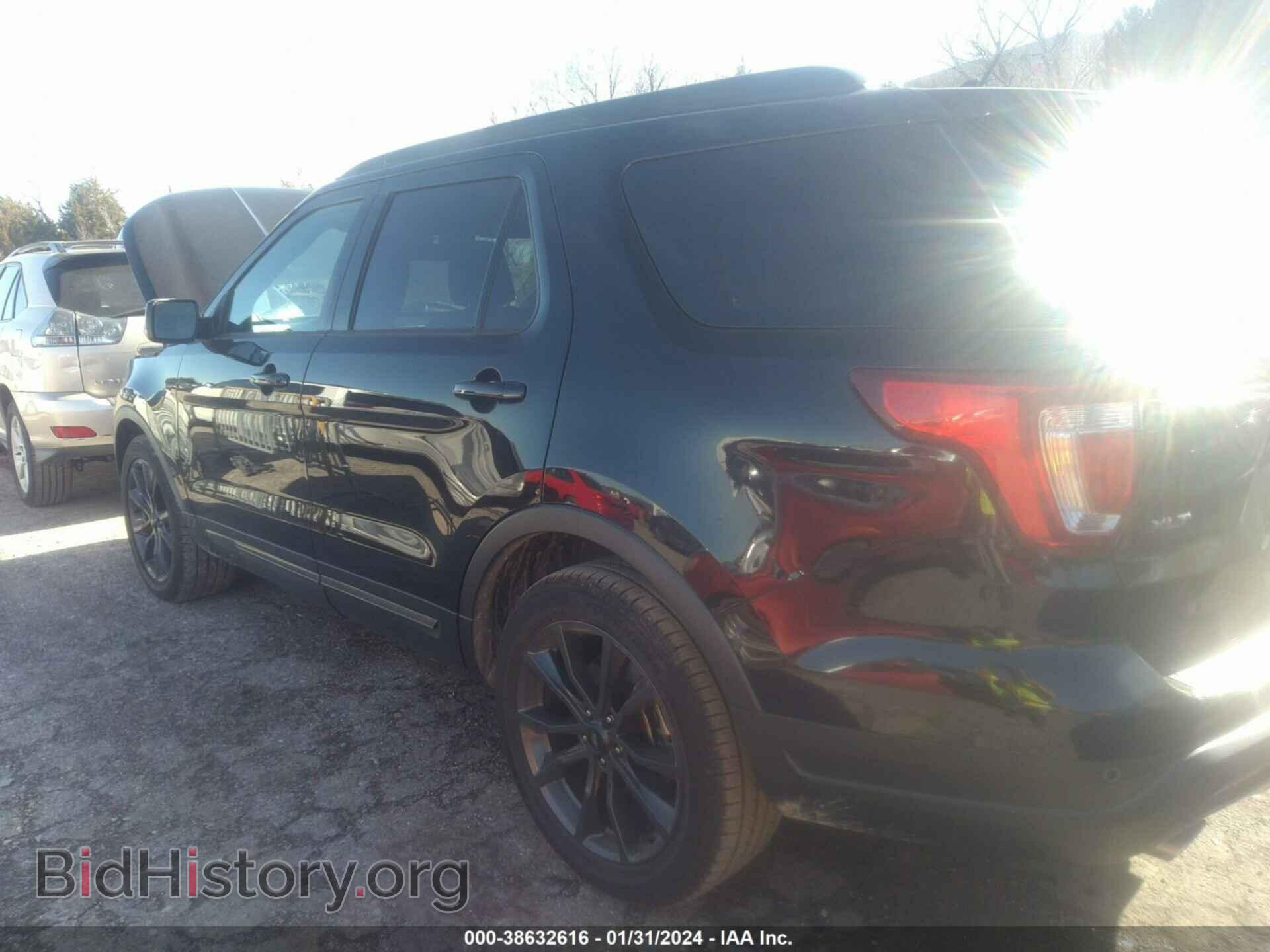 2018 FORD EXPLORER - VIN: 1FM5K7D86JGB30183 - Фото 3