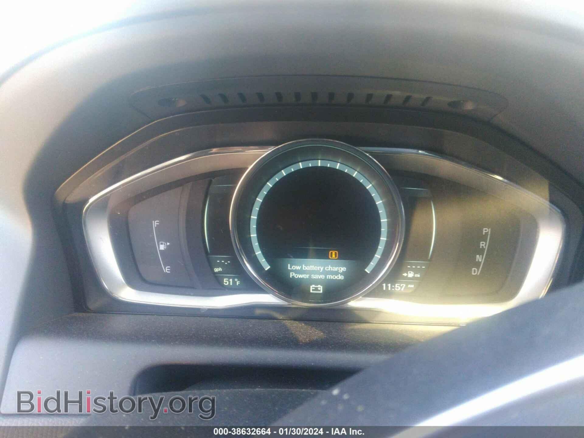 2014 VOLVO XC60 - VIN: YV4952DL4E2501586 - Фото 7