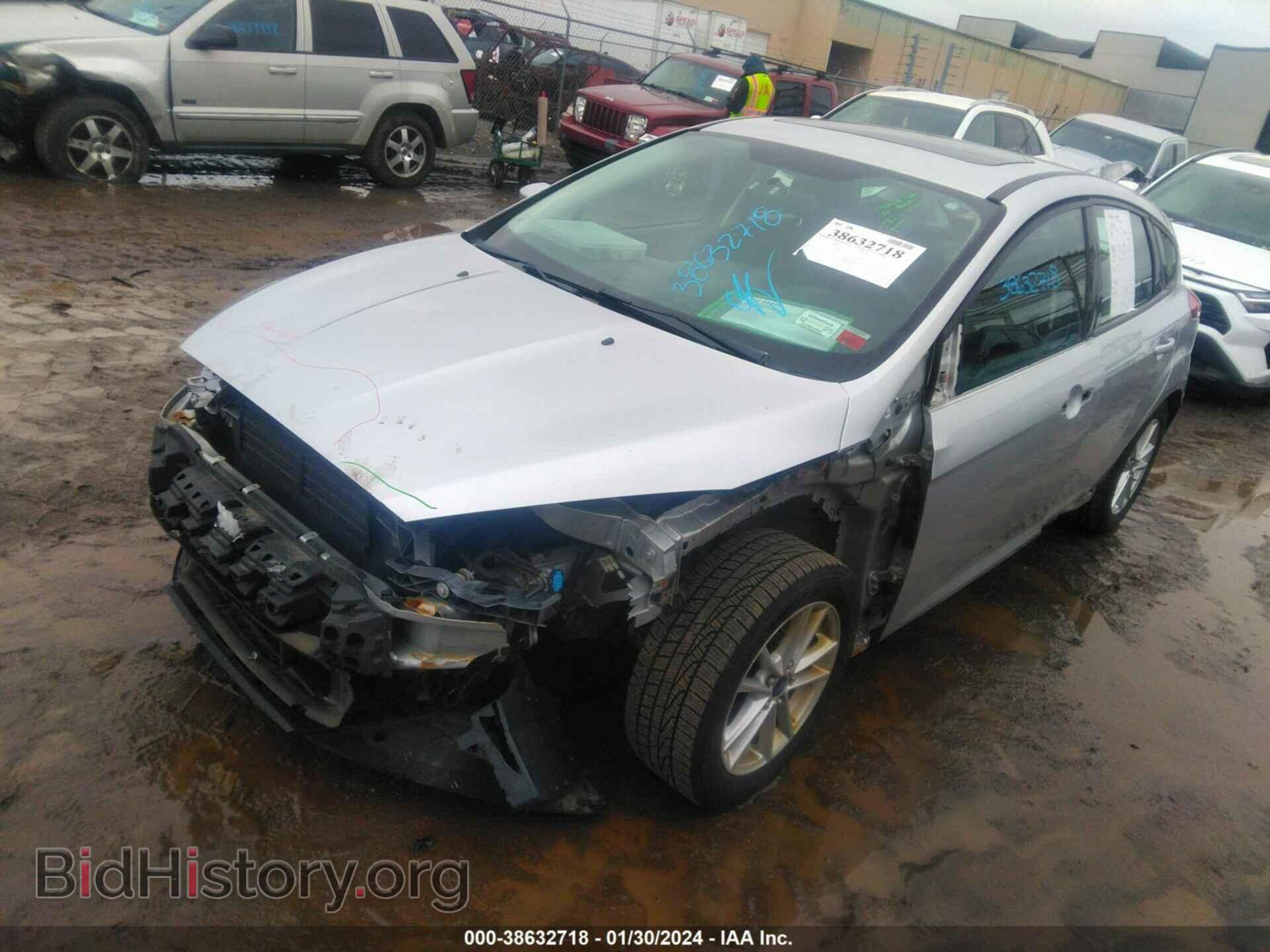 2016 FORD FOCUS - VIN: 1FADP3K2XGL263589 - Фото 2