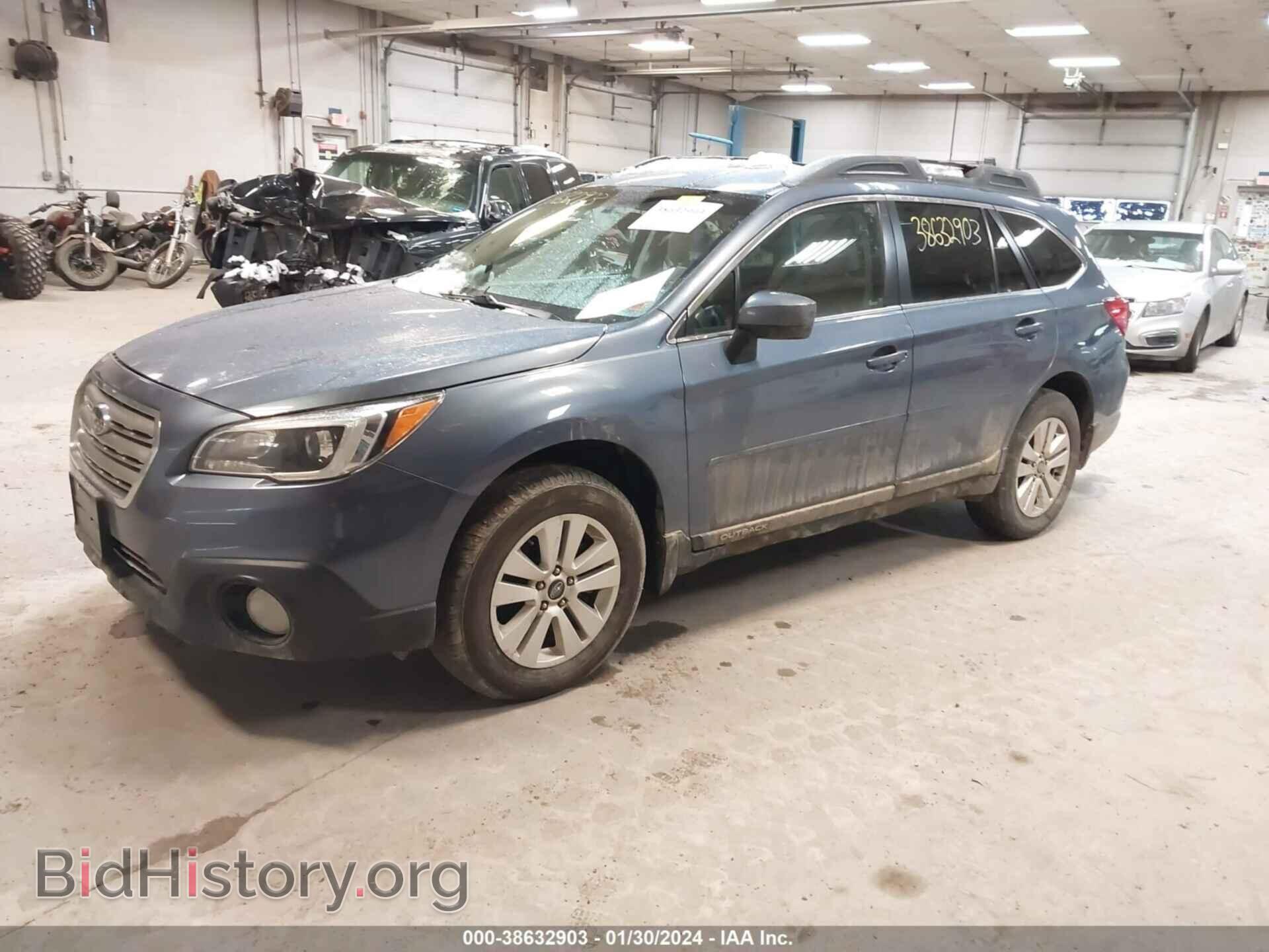 2015 SUBARU OUTBACK - VIN: 4S4BSACC1F3313060 - Фото 2