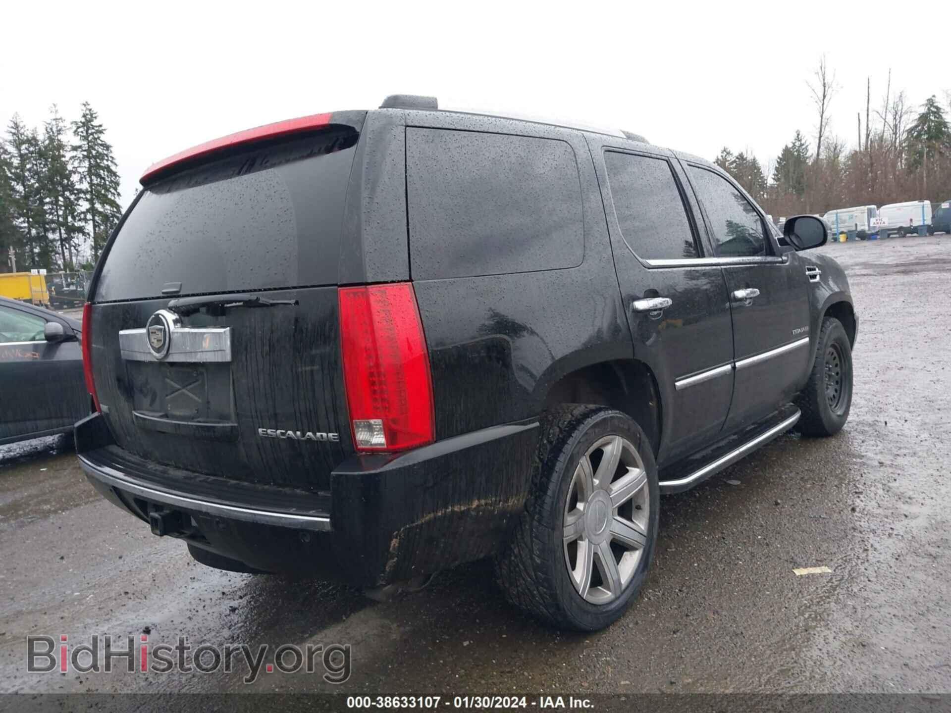 2011 CADILLAC ESCALADE - VIN: 1GYS4BEF7BR255730 - Фото 4