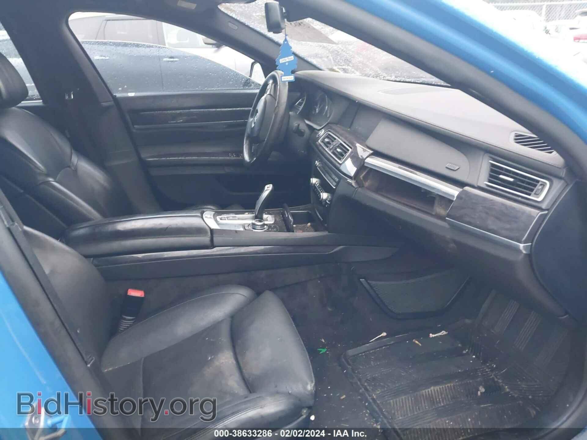 2011 BMW 750LI - VIN: WBAKC8C54BC432269 - Фото 5