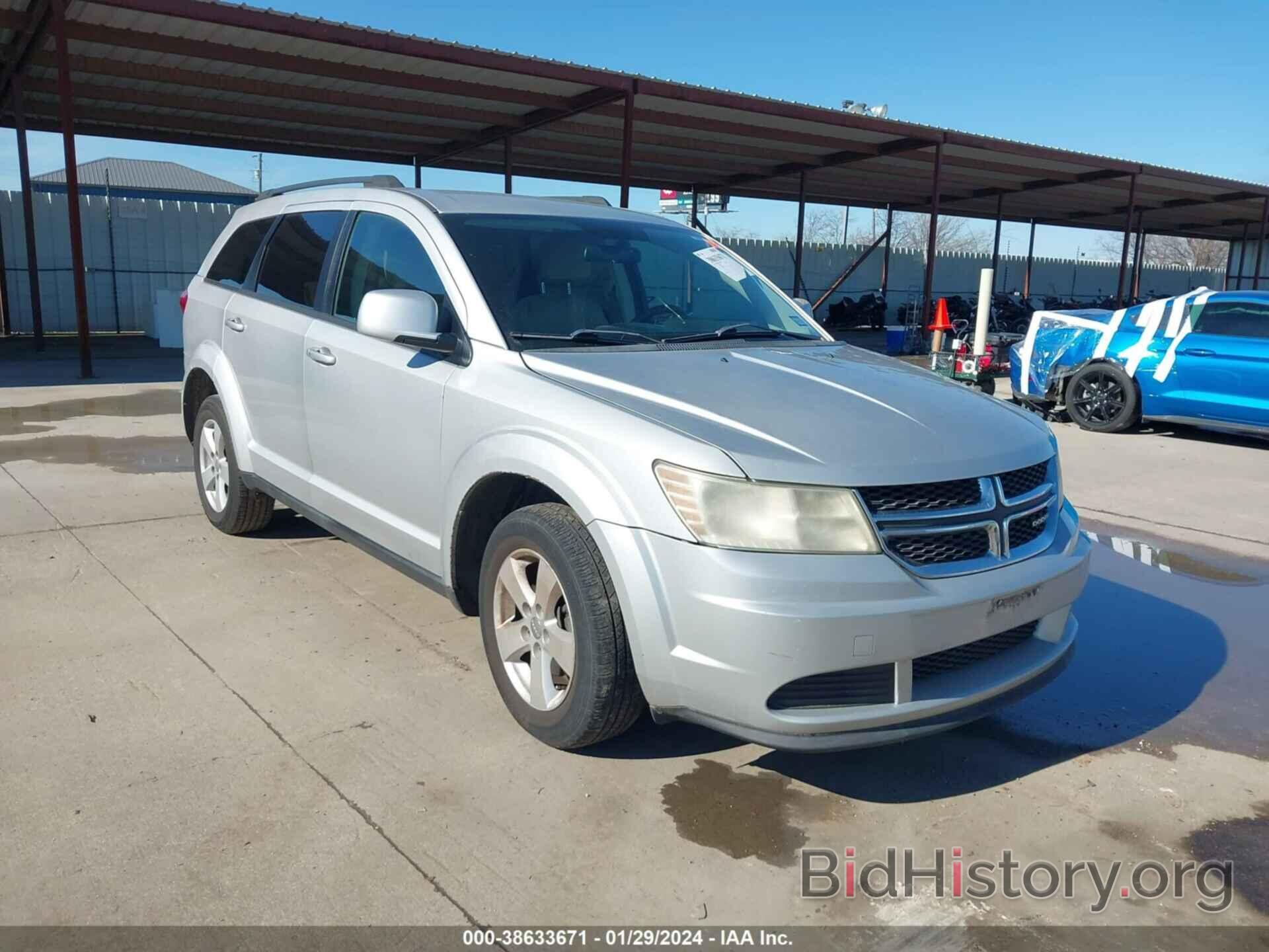 Photo 3D4PG1FG0BT520650 - DODGE JOURNEY 2011