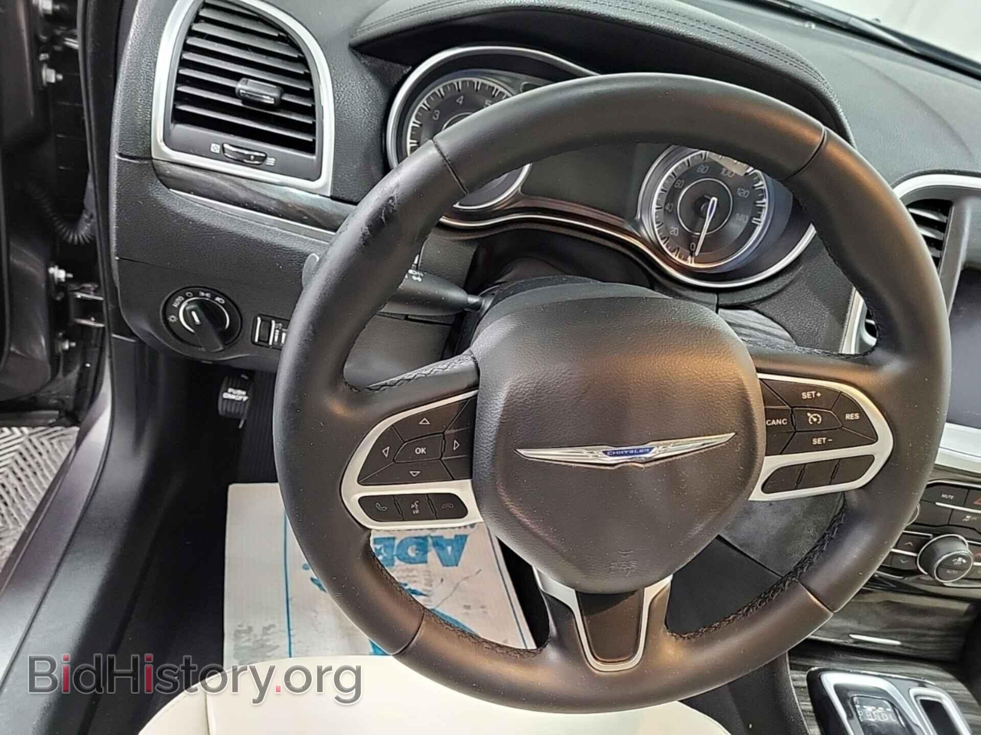 2017 CHRYSLER 300 - VIN: 2C3CCAAG6HH511729 - Фото 13